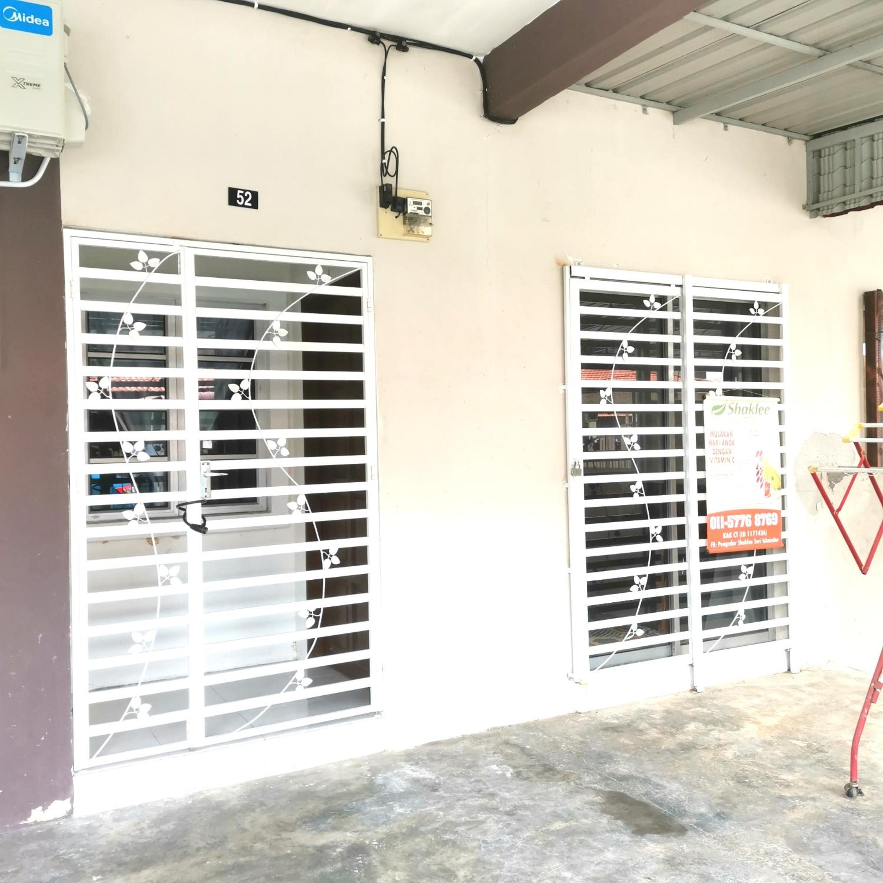 Homestay Inap Bakawali Seri Iskandar photo 2