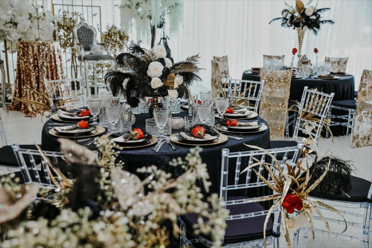 banquet hall