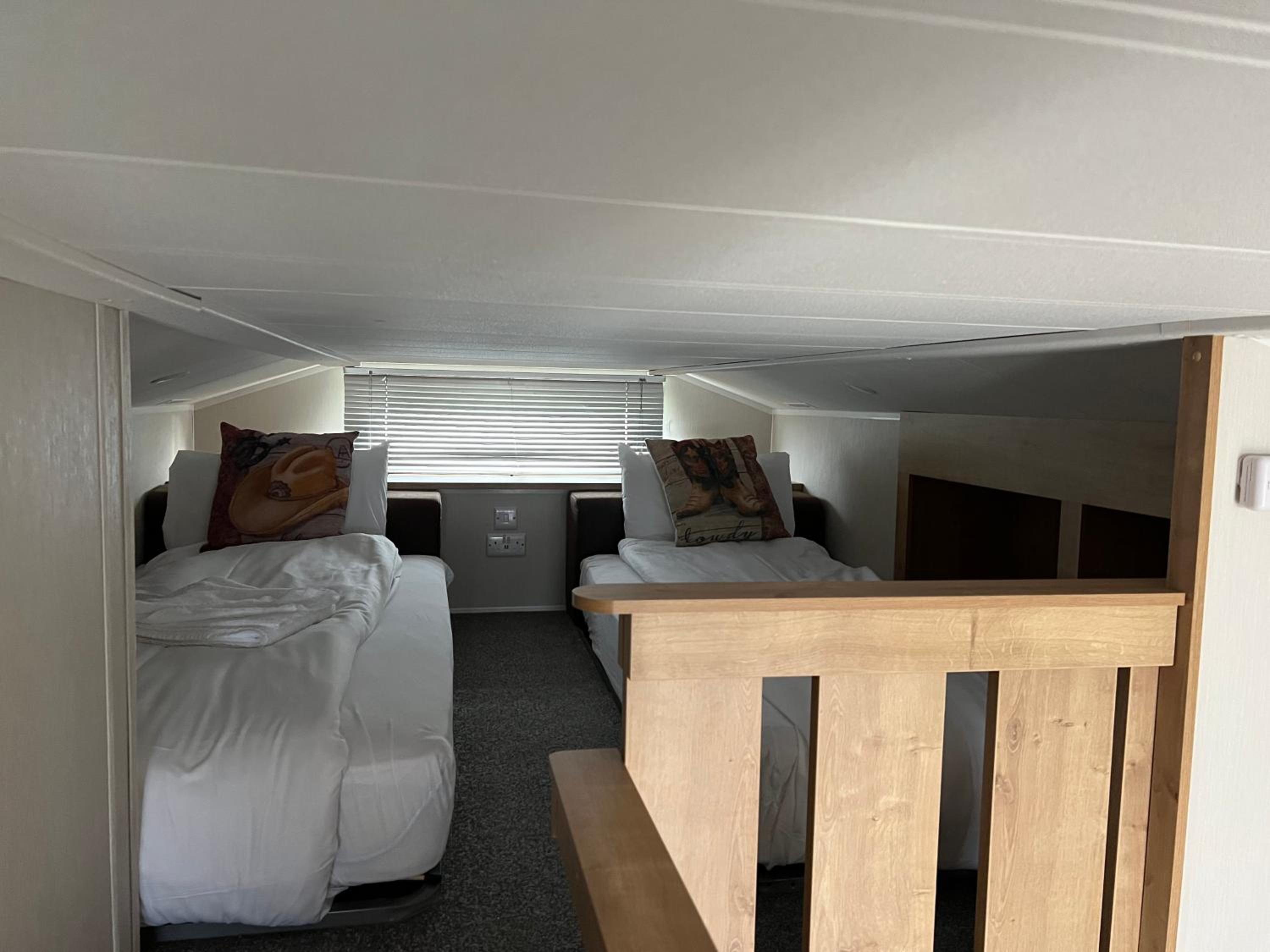 Rotherham Vacations - Gulliver's Valley, M1, JCT 31 - Property Image 7