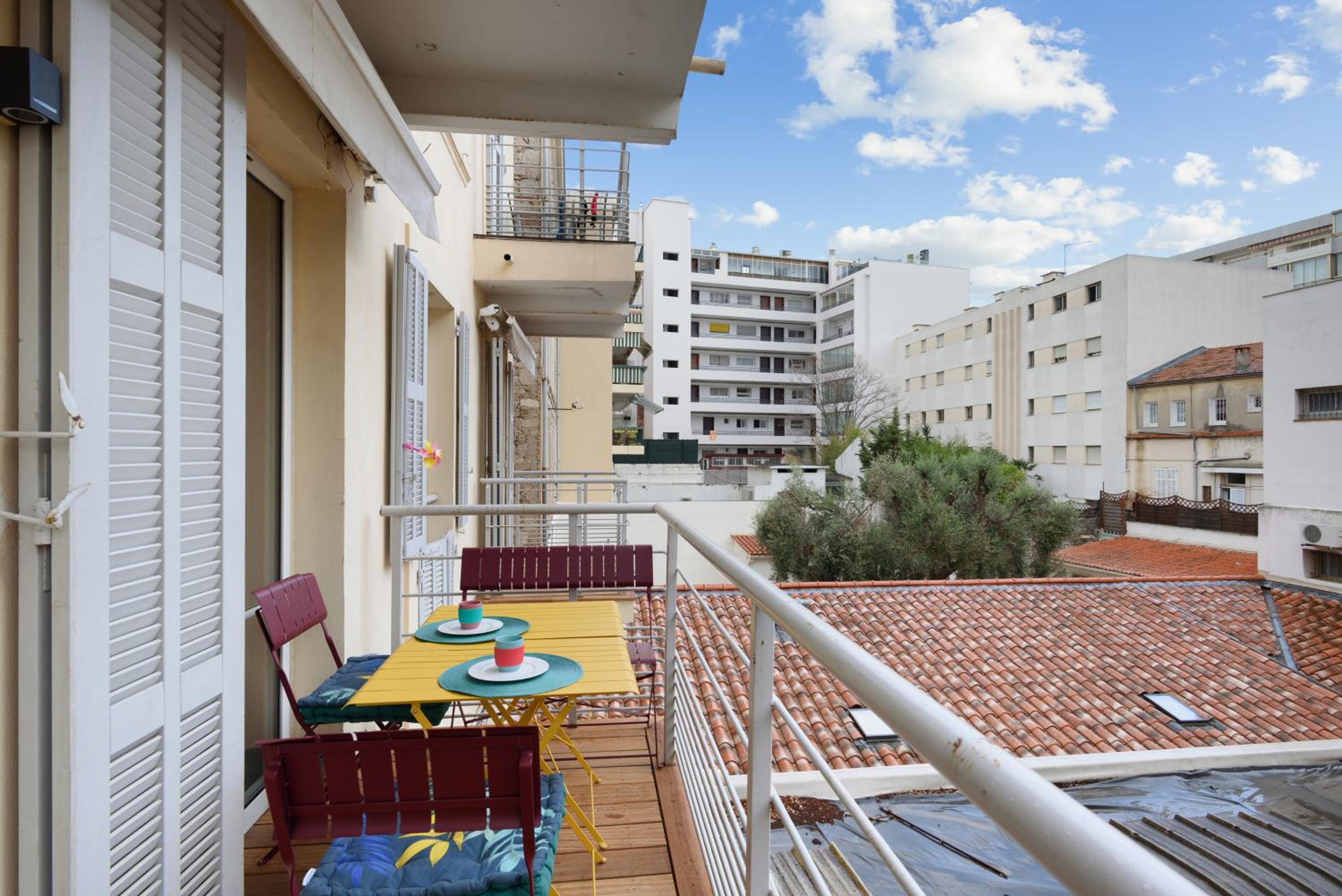 Gold Apartment photo 2