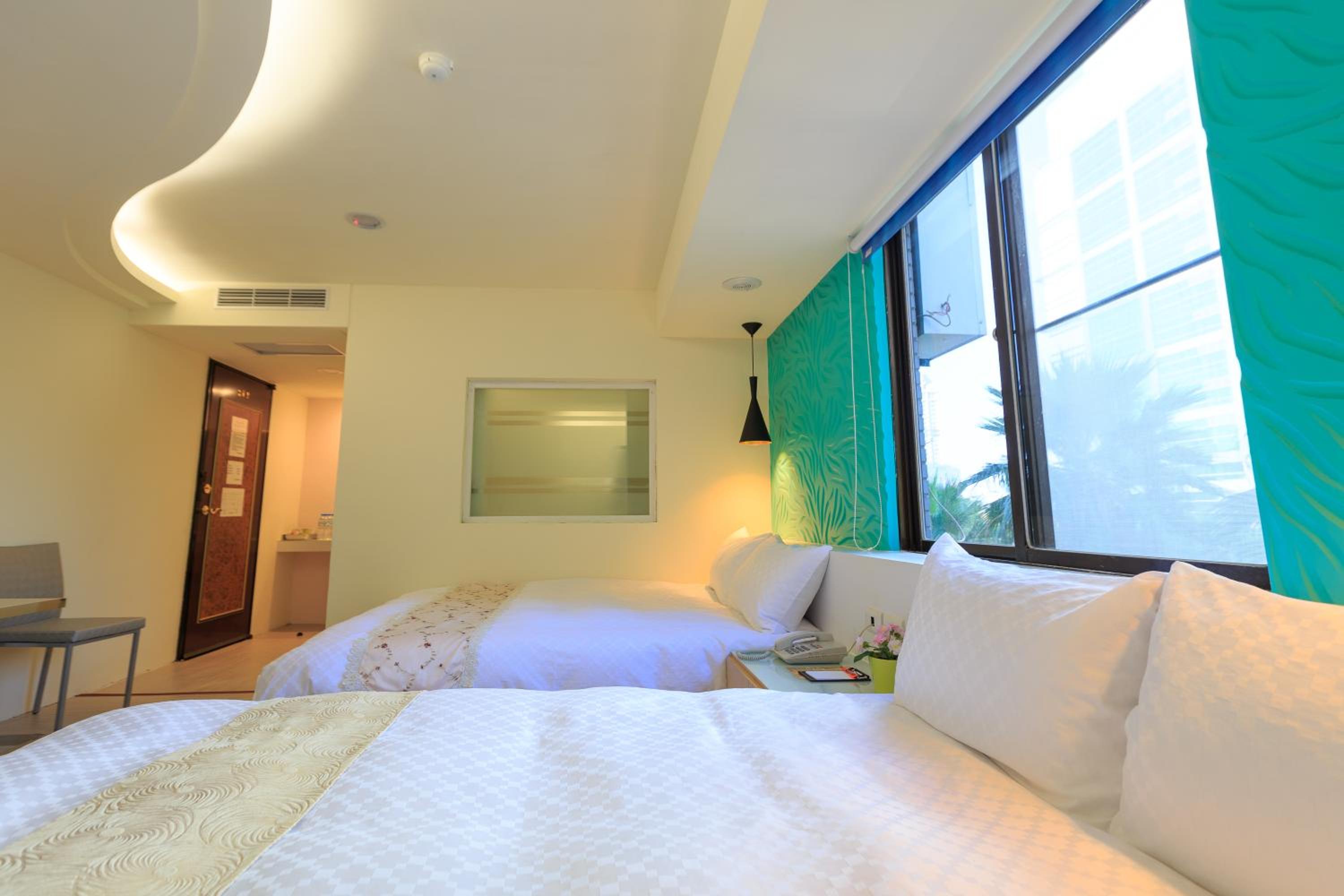 Travelyoung Hotel