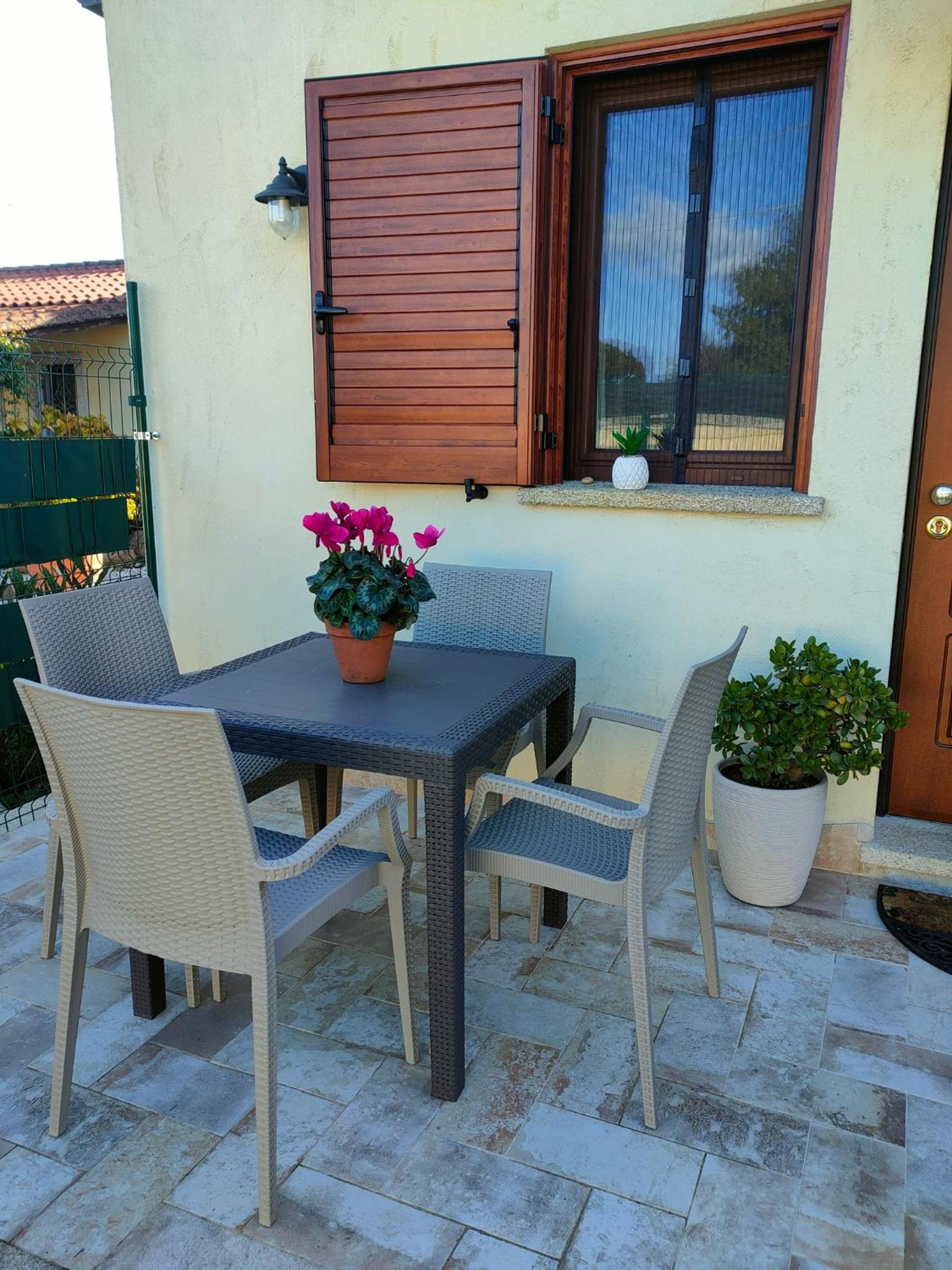 Hotel La LocanDina - Image 1