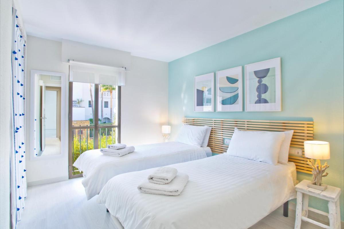 Modern MarbellaMar townhouse next to beach RDR210 photo 5