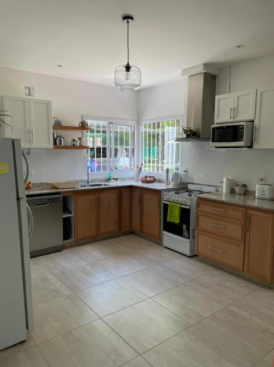 DIVINA Y COMODA CASA EN SAN LORENZO PARA 5 PERSONAS!!