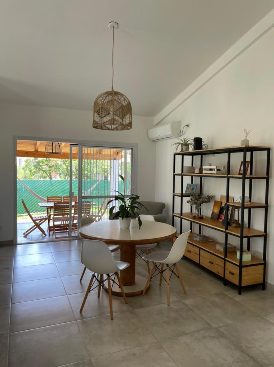 DIVINA Y COMODA CASA EN SAN LORENZO PARA 5 PERSONAS!!