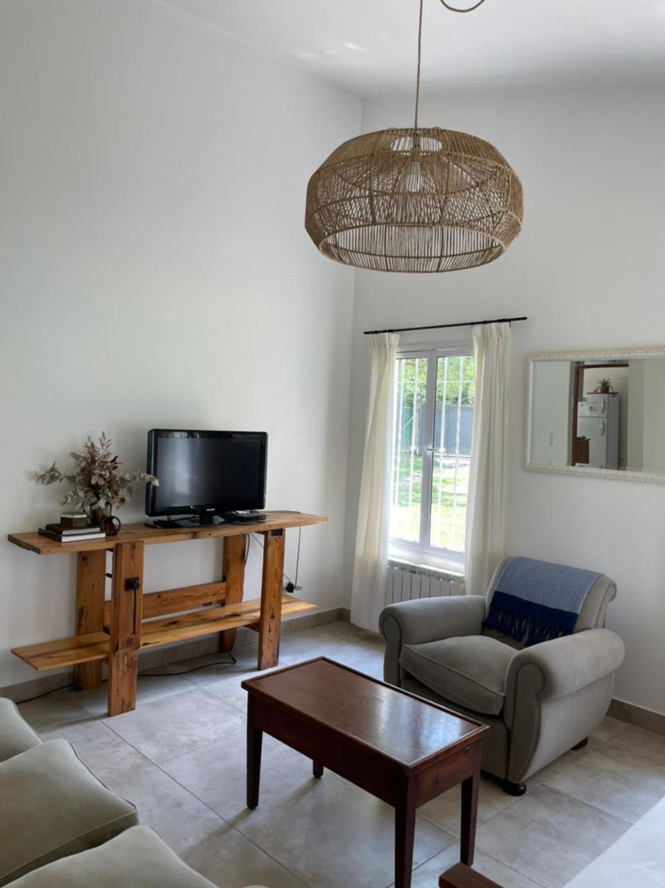 DIVINA Y COMODA CASA EN SAN LORENZO PARA 5 PERSONAS!!