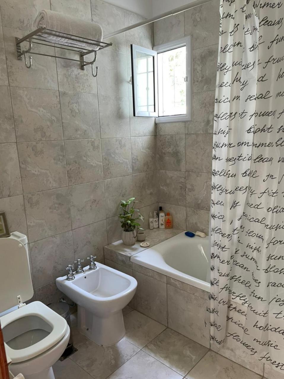 DIVINA Y COMODA CASA EN SAN LORENZO PARA 5 PERSONAS!!