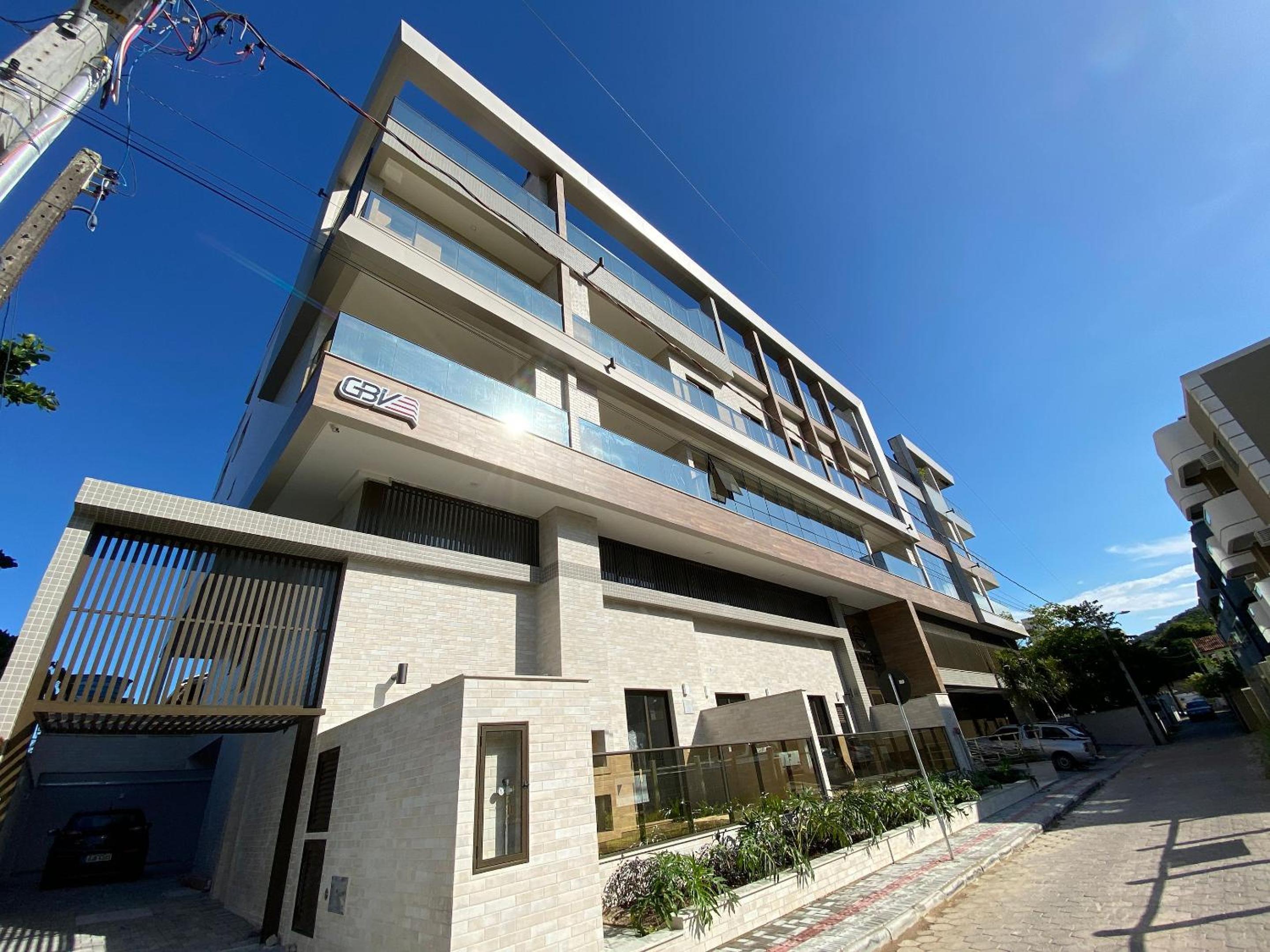 Sunrise Apartment for Rent with 2 suites