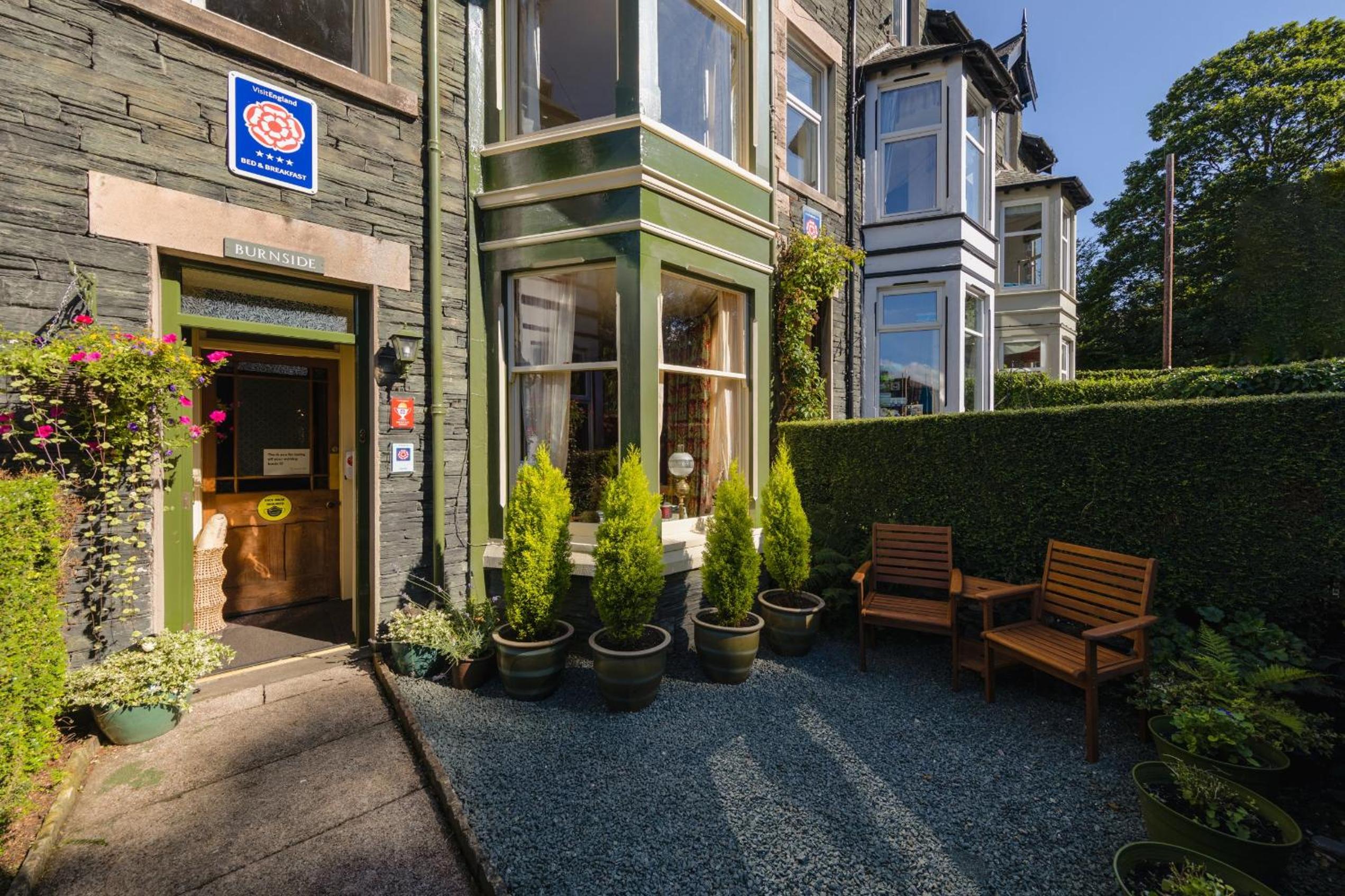 Hotel Burnside B&B - Image 1