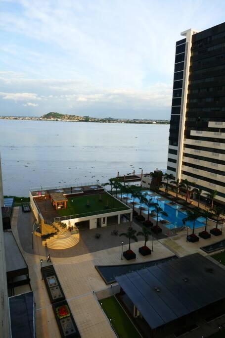 Ecusuites Habitación VIP con Jacuzzi Hidro
