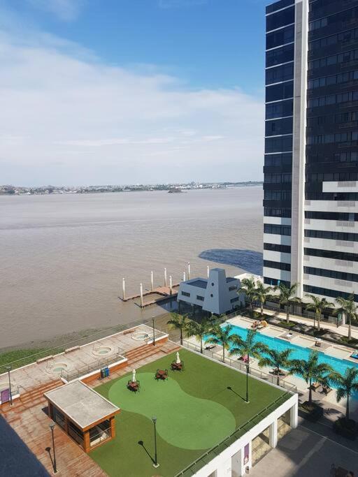 Ecusuites Habitación VIP con Jacuzzi Hidro