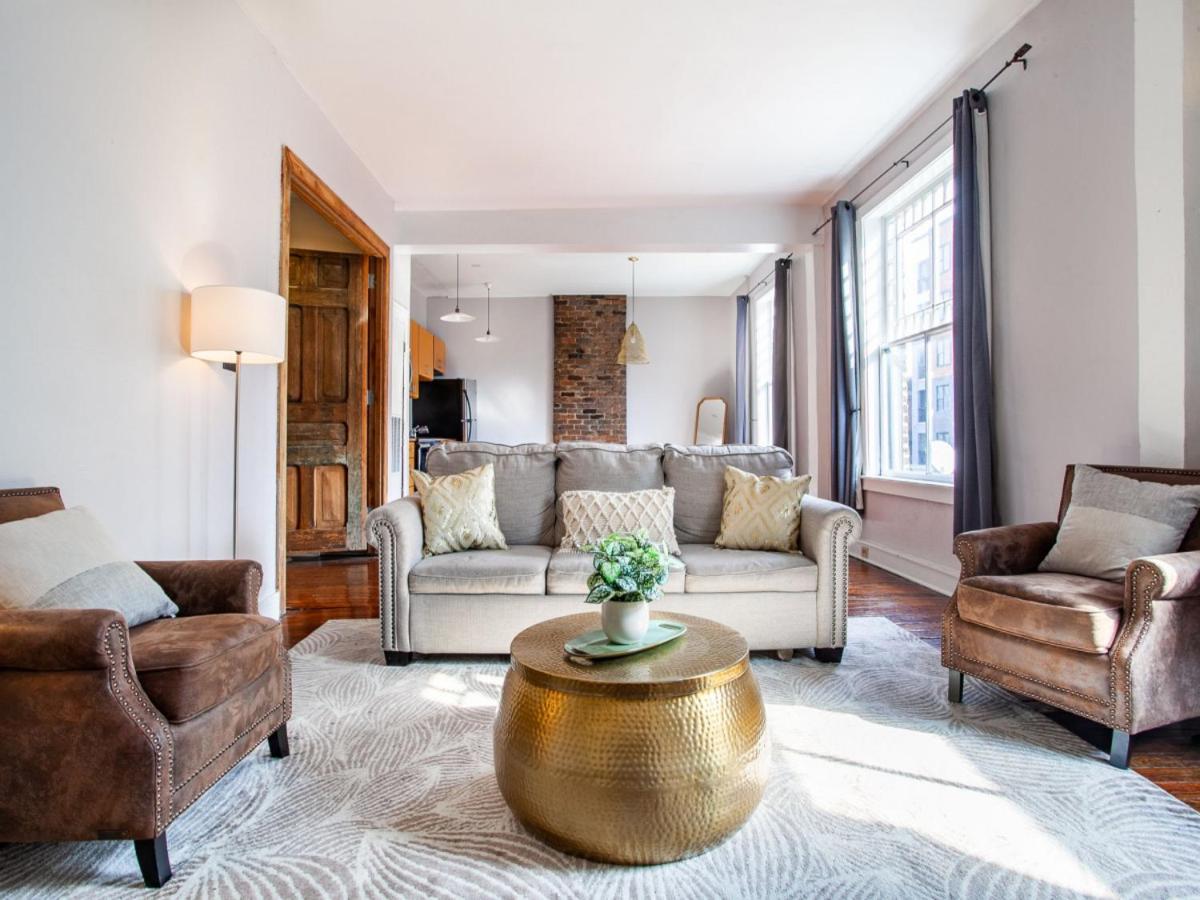 Bright Old City Loft view 3