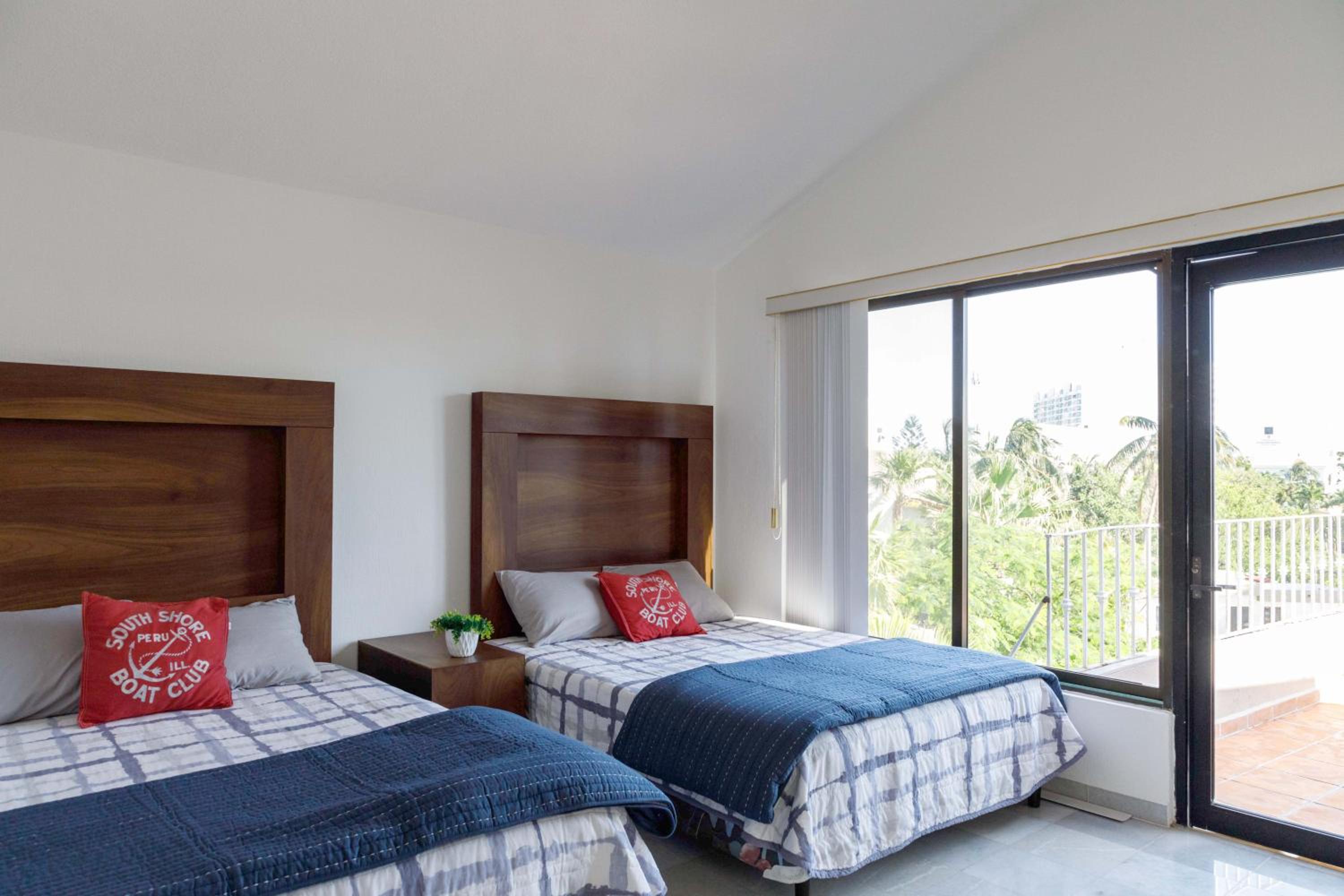 Villas La Marina