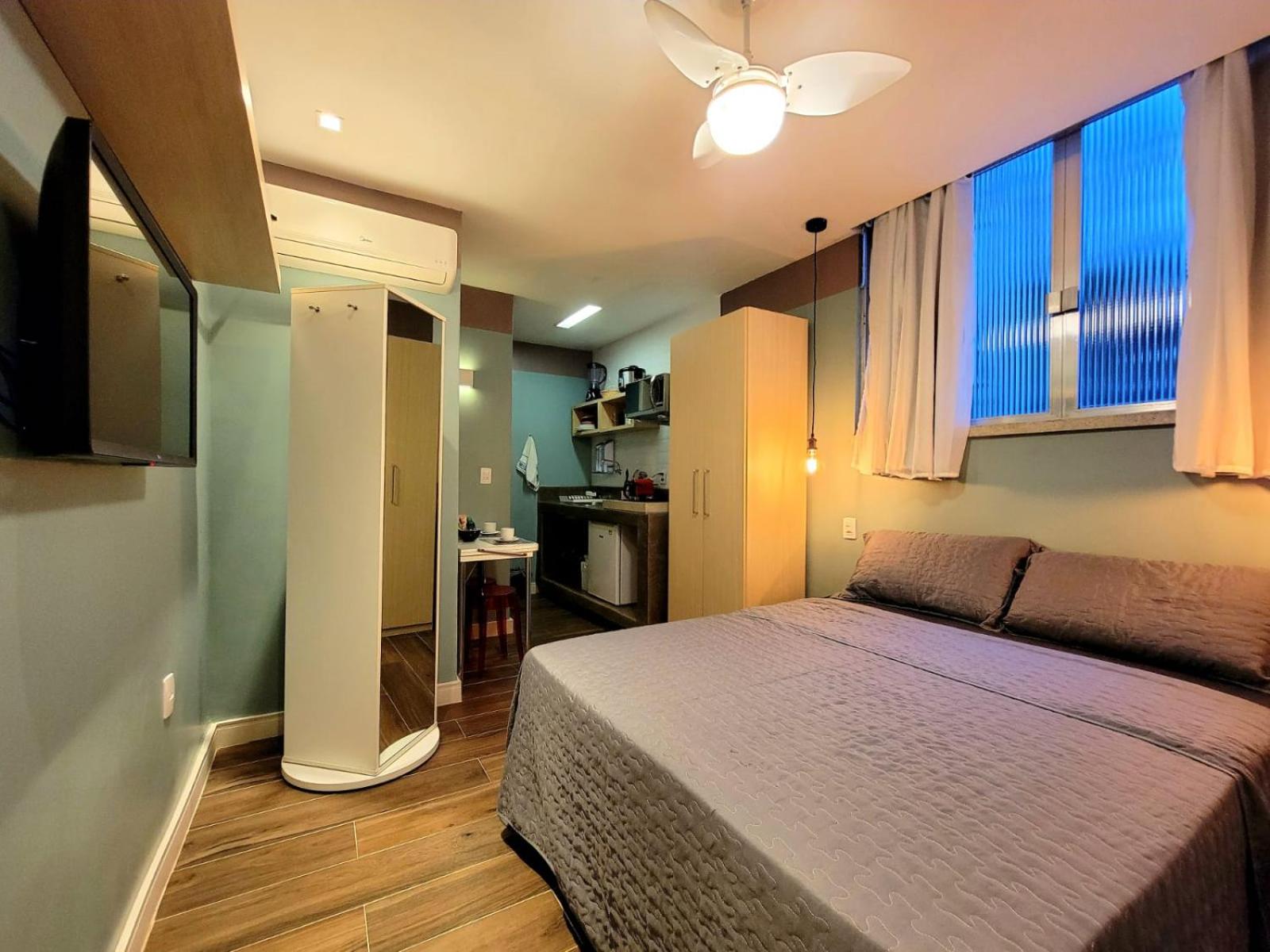 Apartamento/Estúdio no Leblon.
