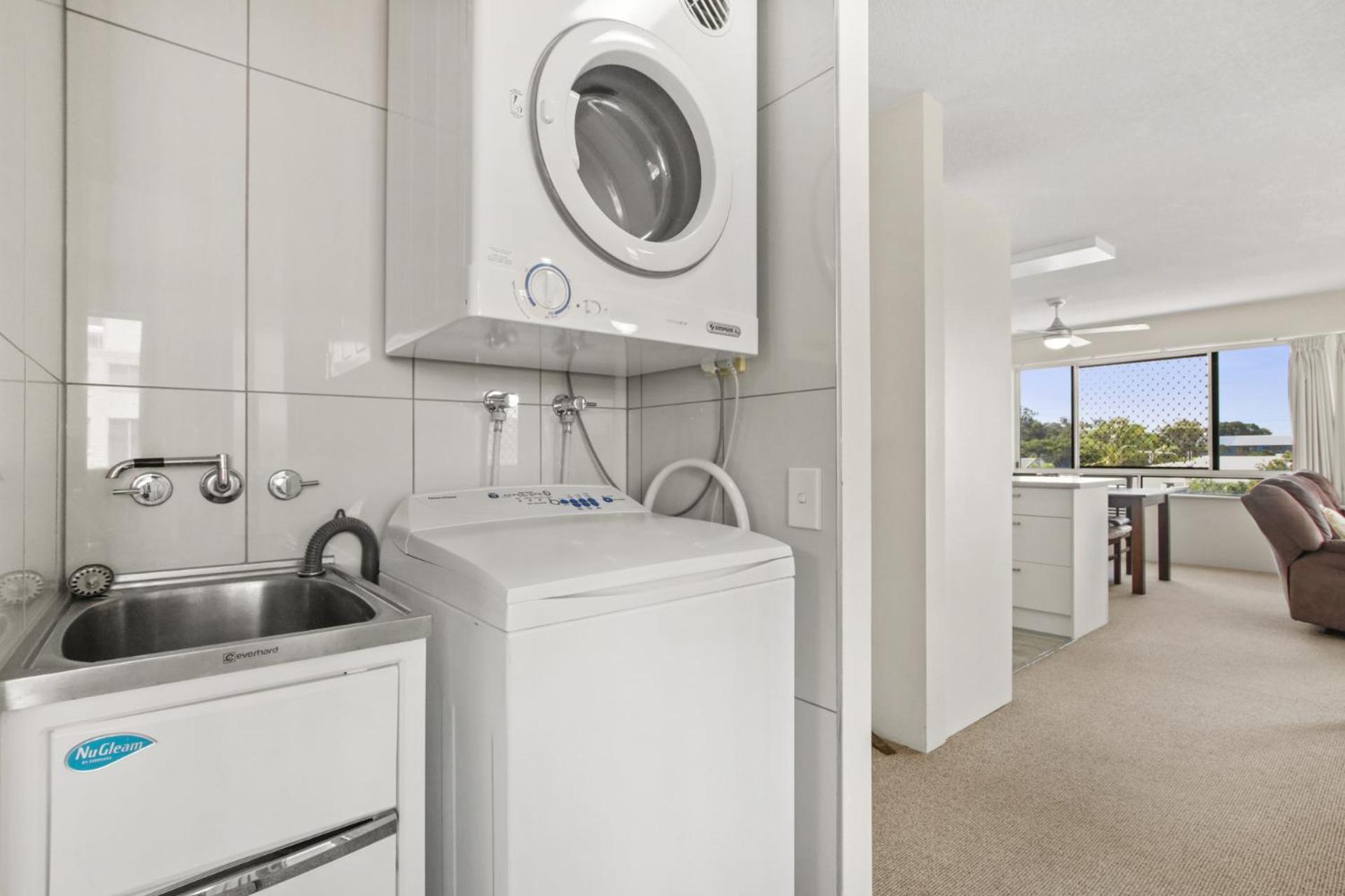 Caloundra Vacations - Cheltenham Apartments Unit 7 40 King St - Property Image 5