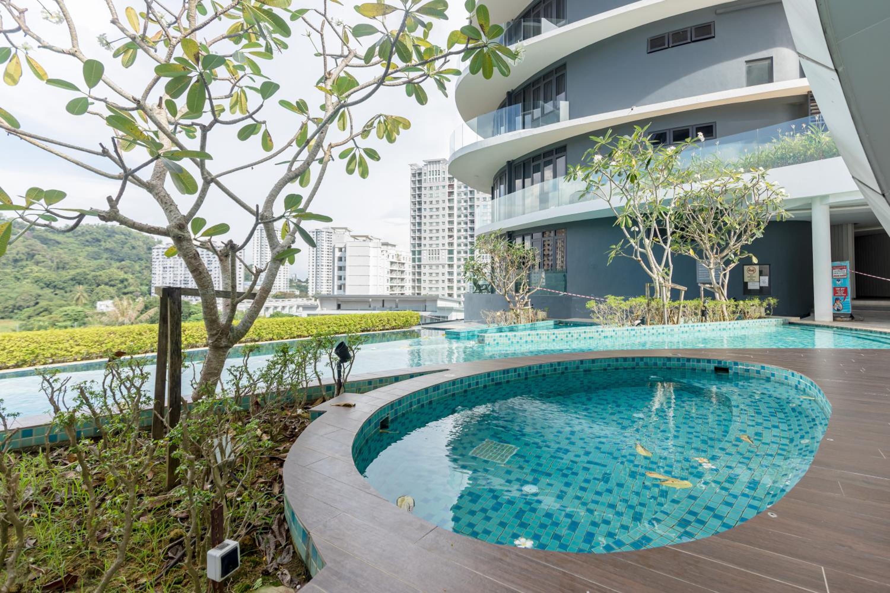ArteS Suite Penang, by HOMEY