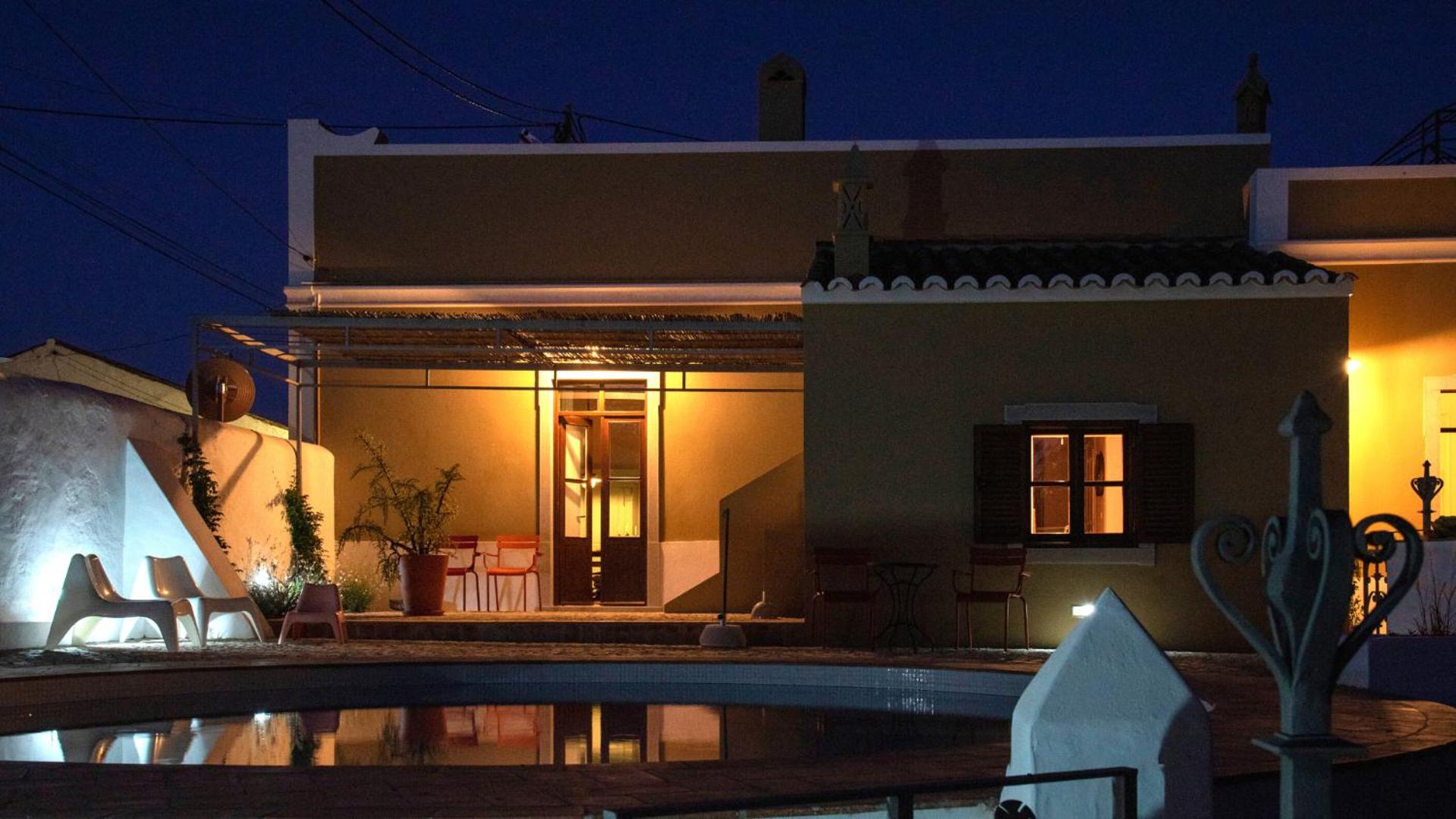 Quinta do Pinto - Holiday Villa near Faro, Algarve - 4 Bedroom, Pool, Rooftop Terrace