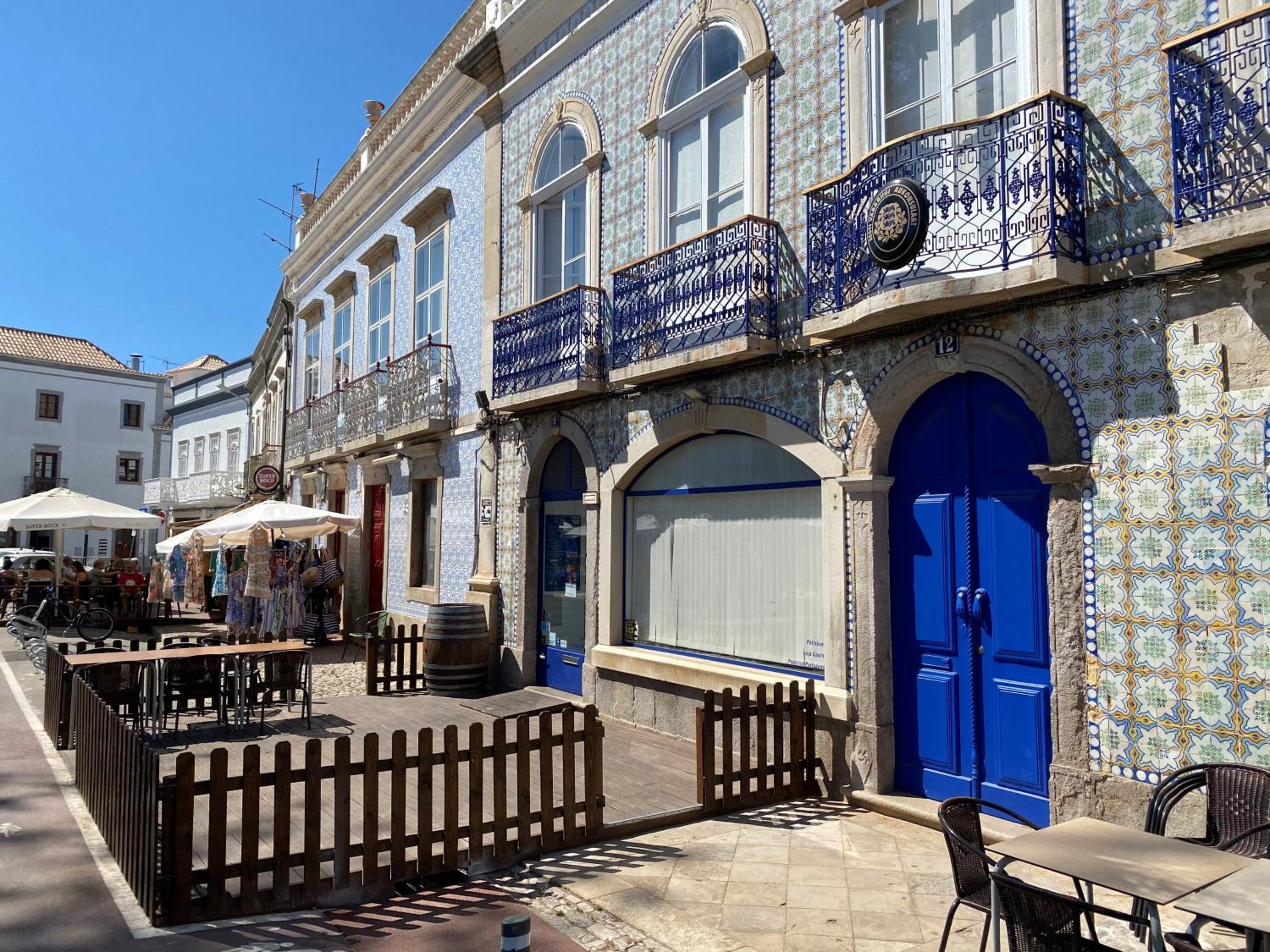 Quinta do Pinto - Holiday Villa near Faro, Algarve - 4 Bedroom, Pool, Rooftop Terrace