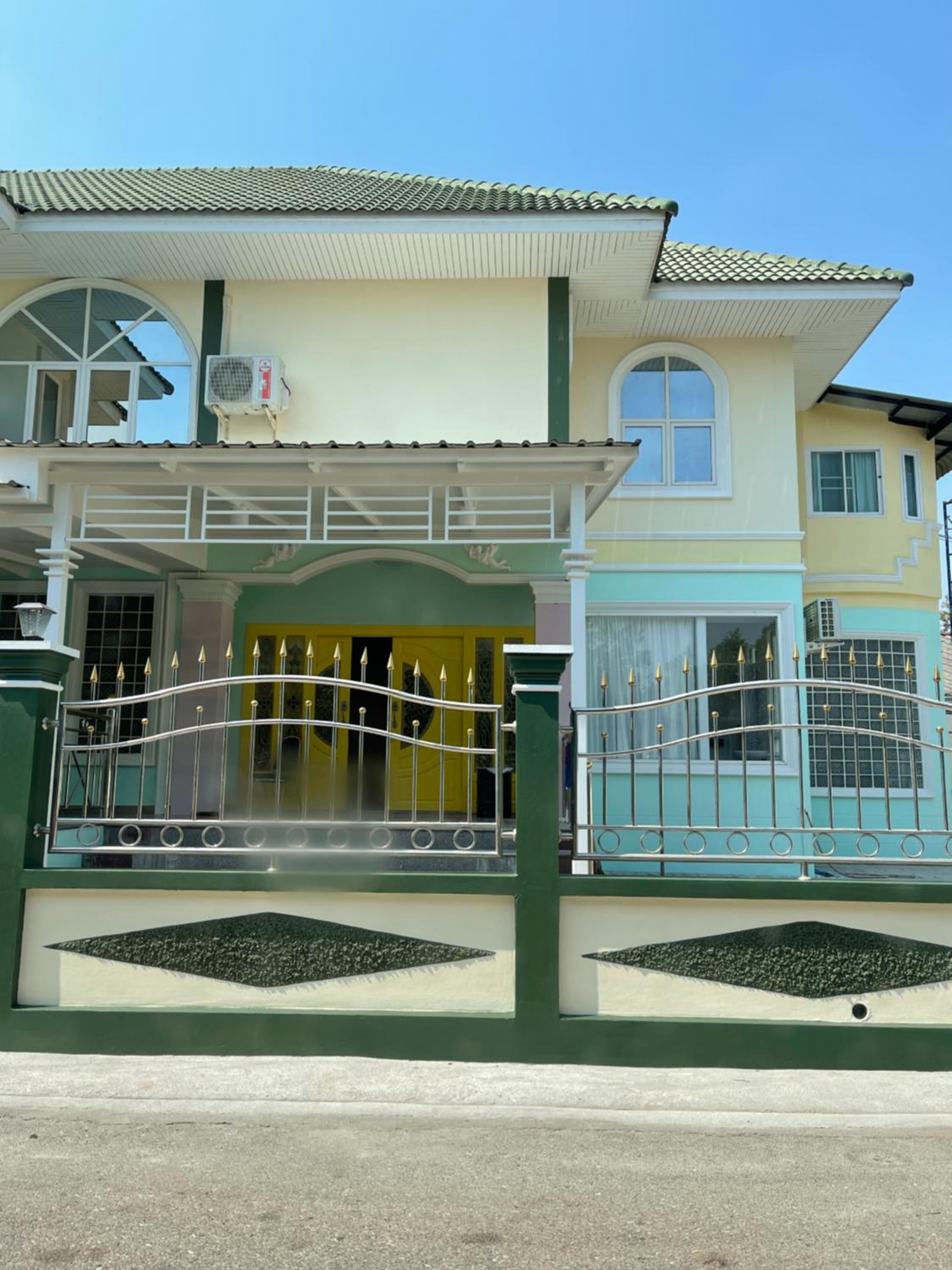 minimal house phichit