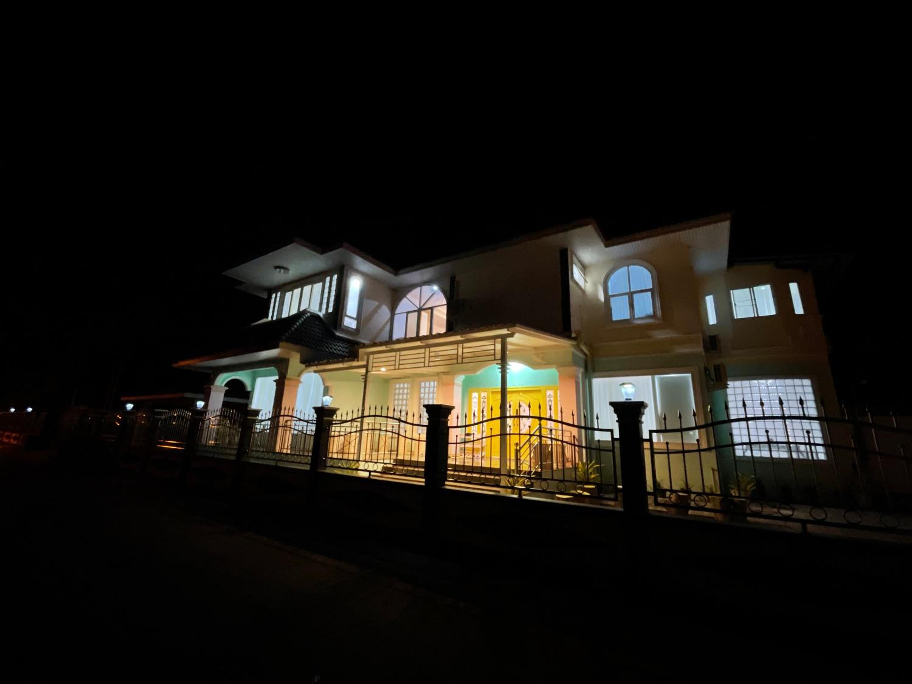 minimal house phichit