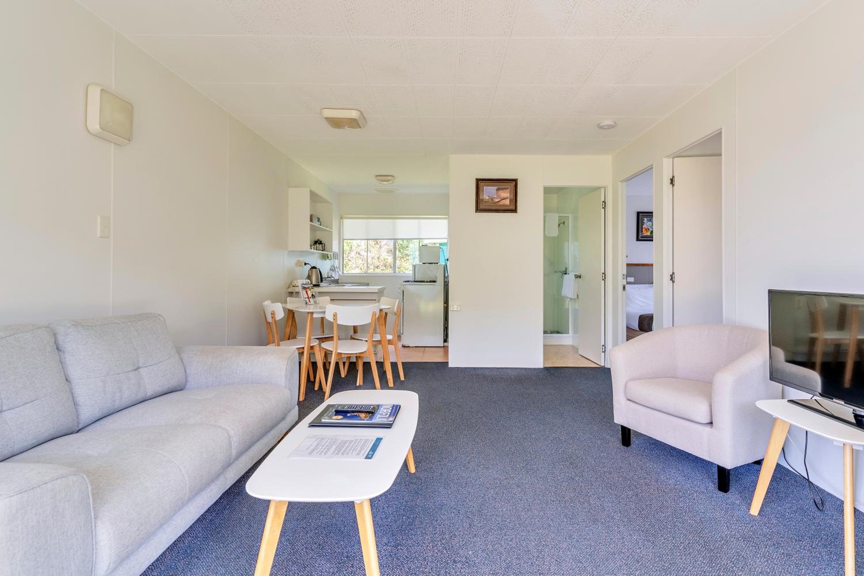 Aloha Apartments
