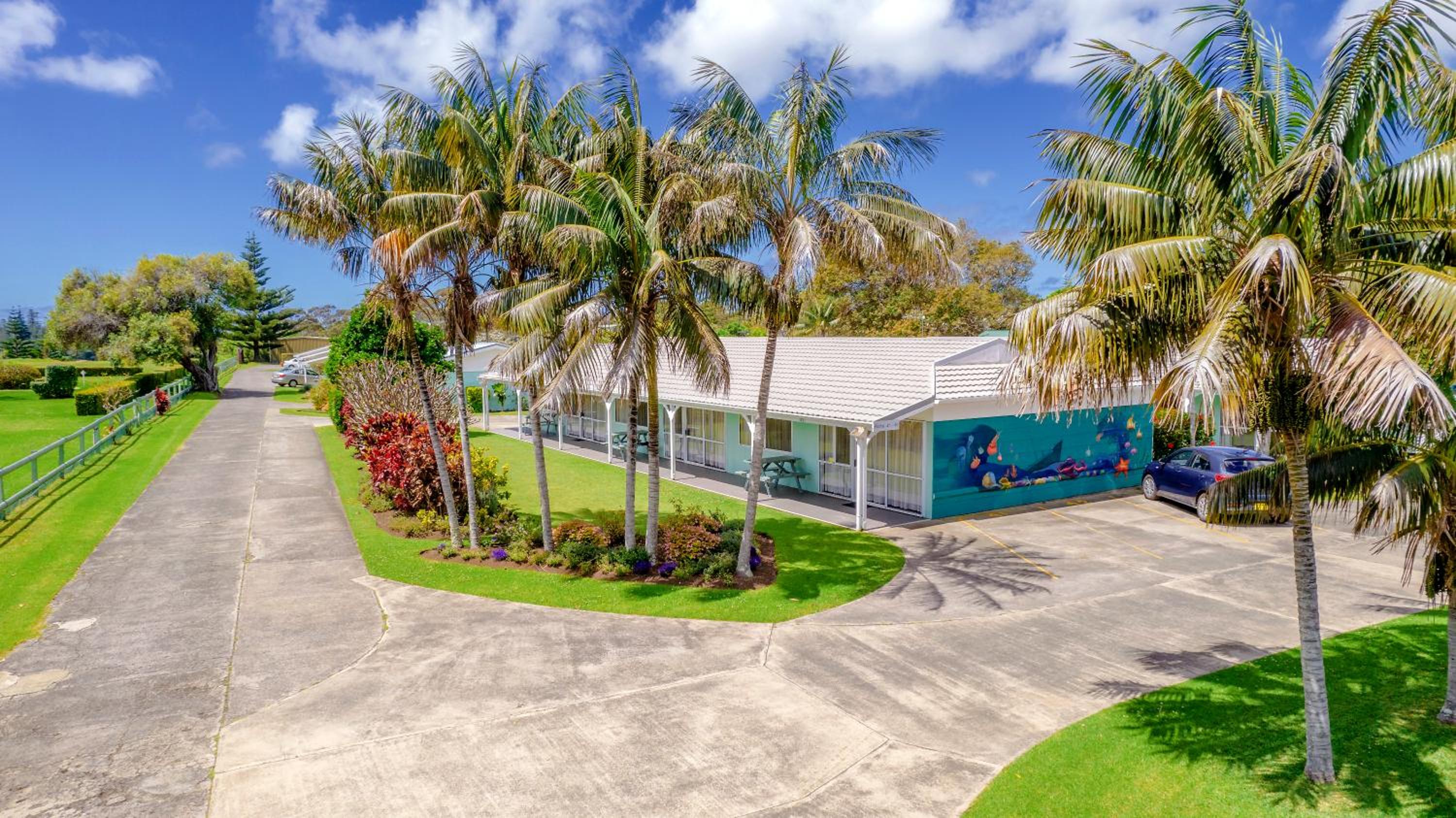 Aloha Apartments