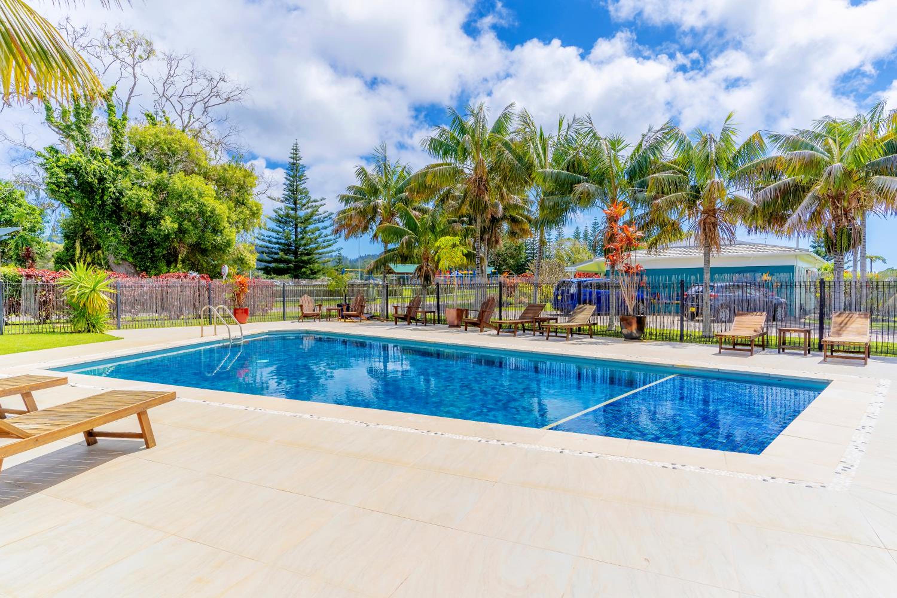 Aloha Apartments