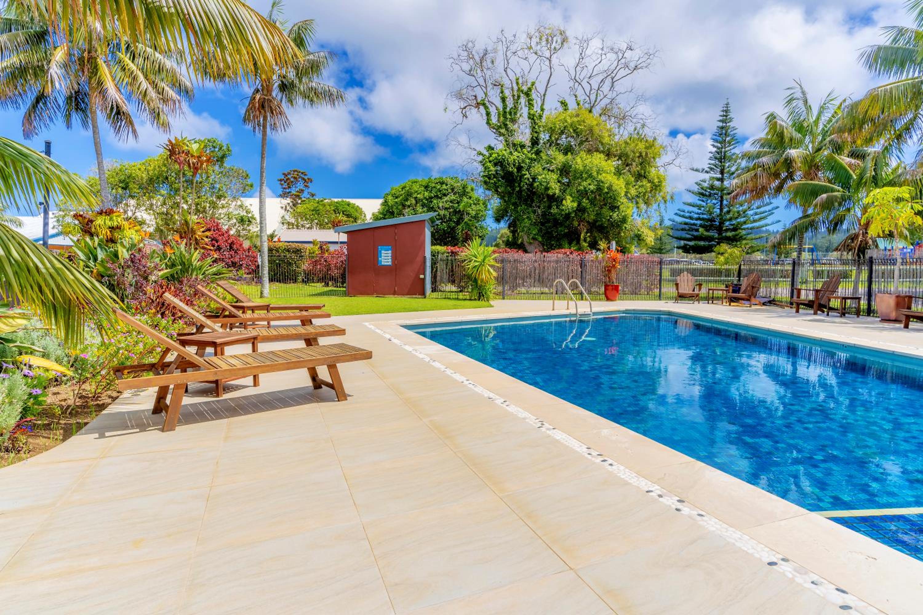 Aloha Apartments