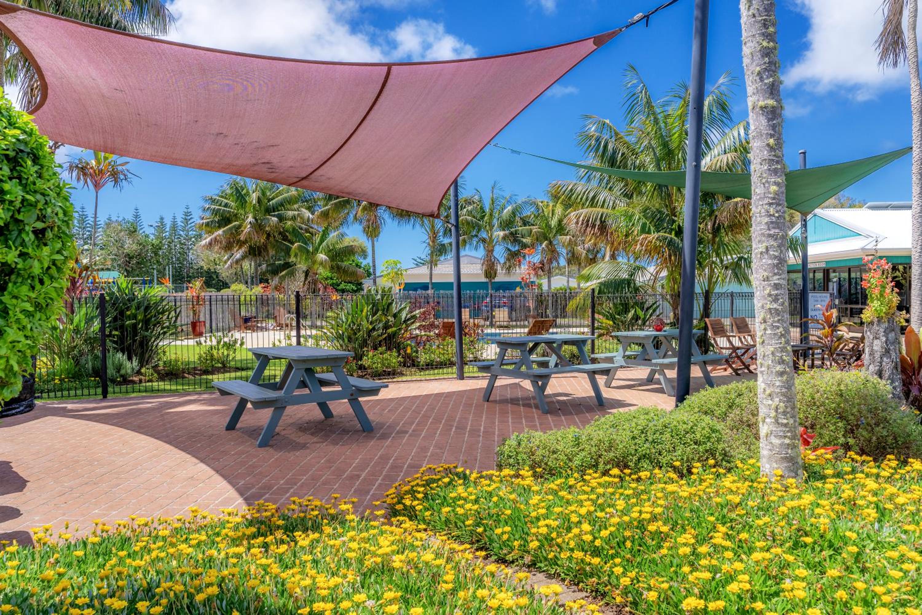 Aloha Apartments