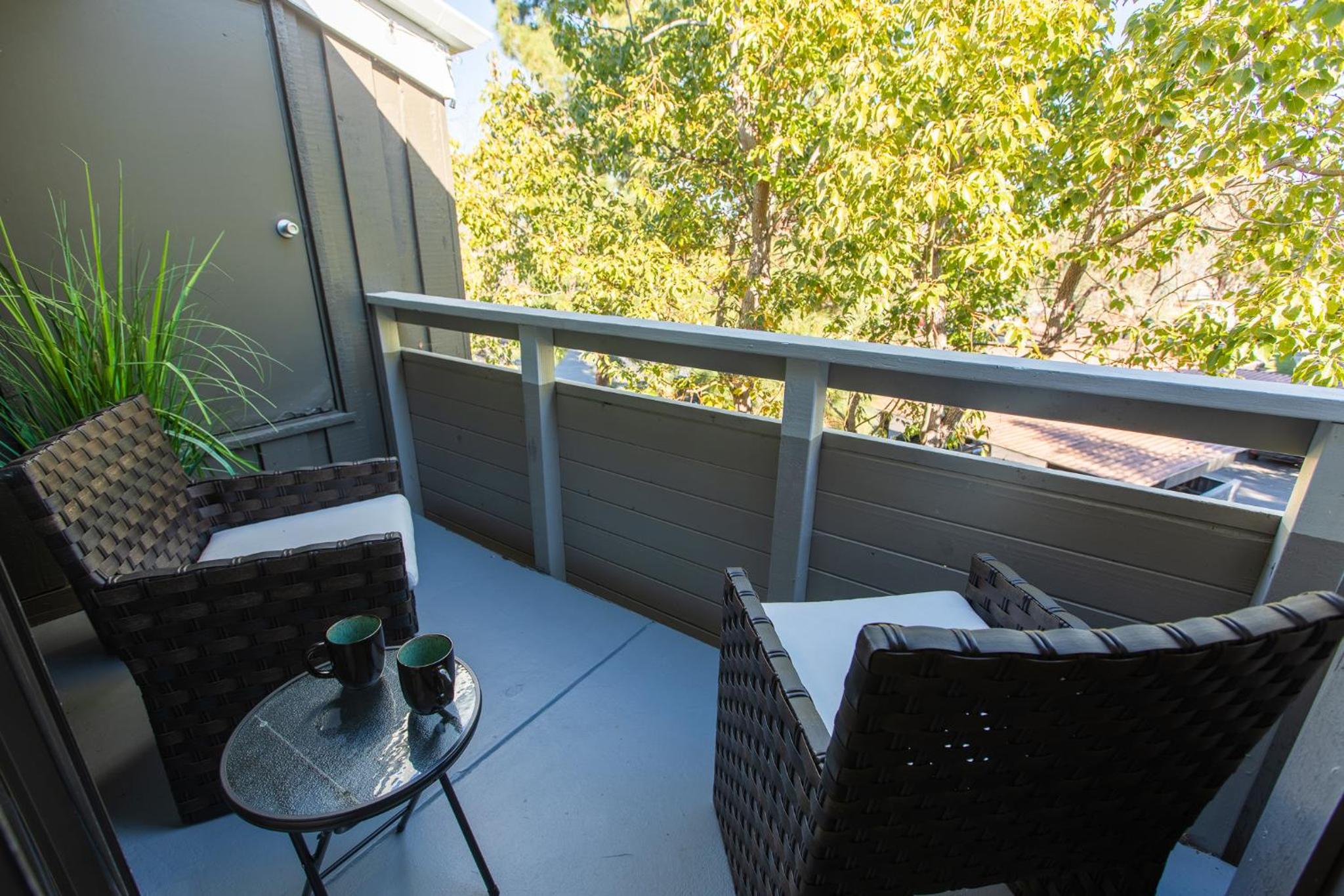 Hotel Huge Oceanside Private 2Br Apartment-Pool-Gym-Spa