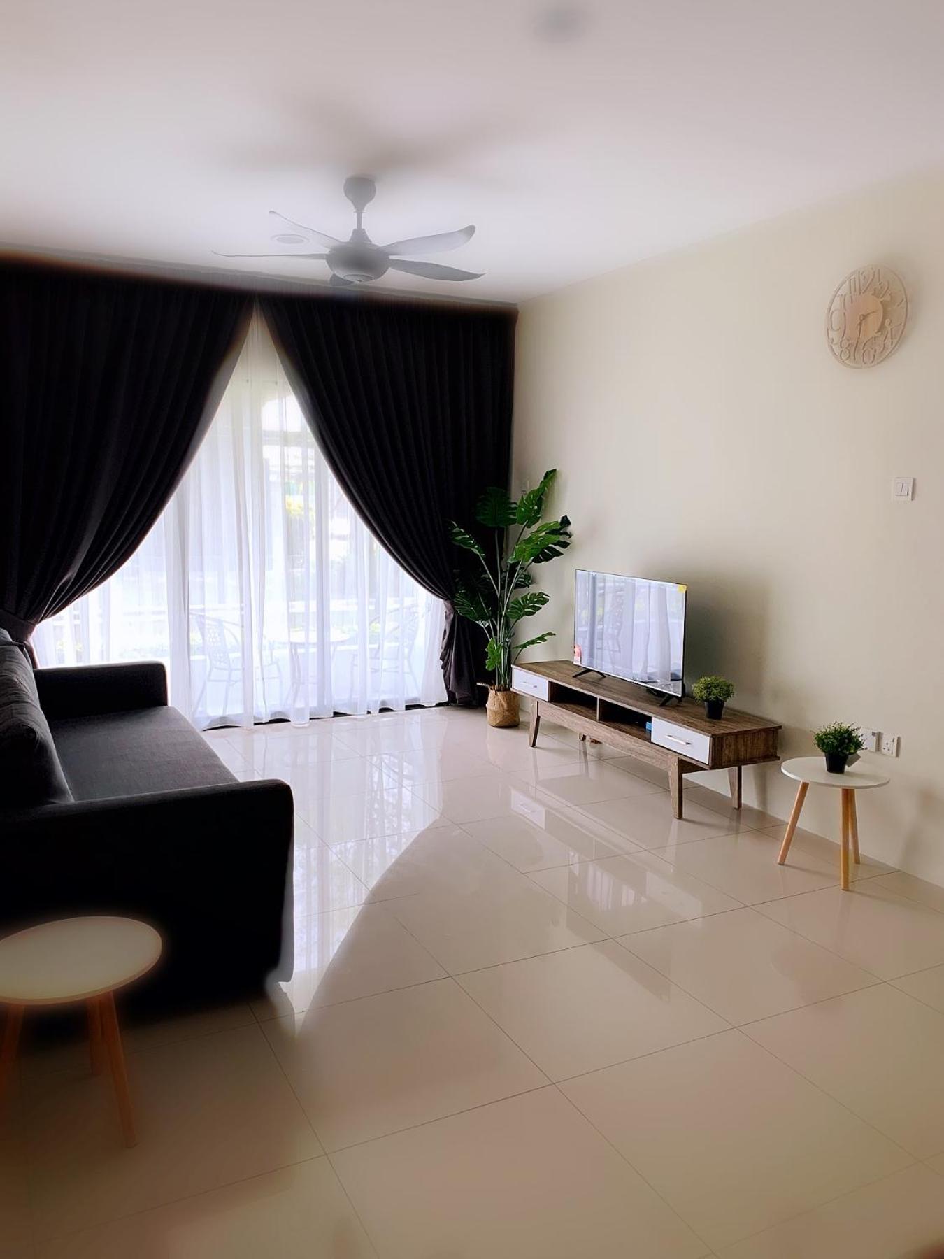 Aries Homestay photo 8