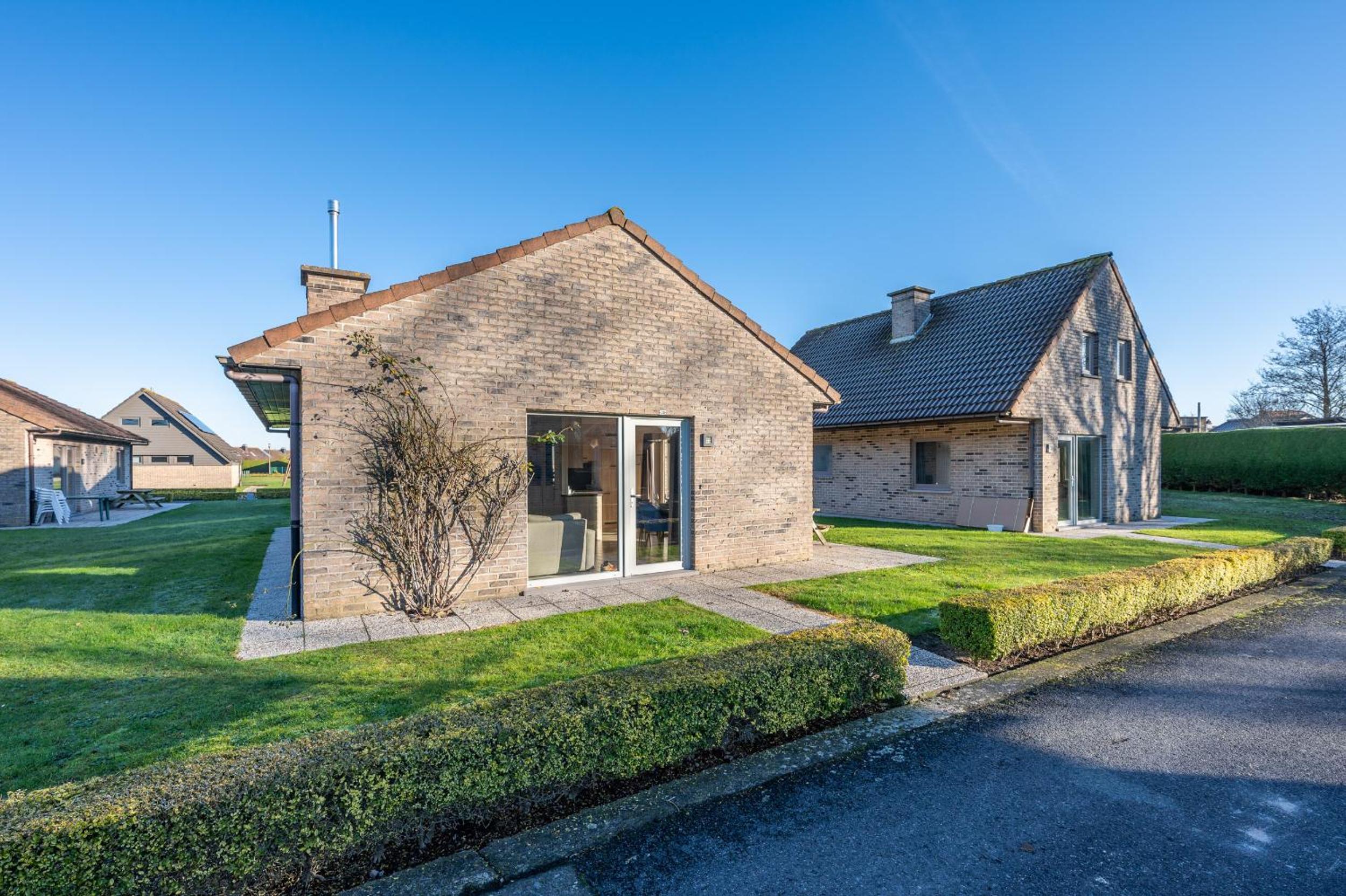 Bungalow Westende Blue
