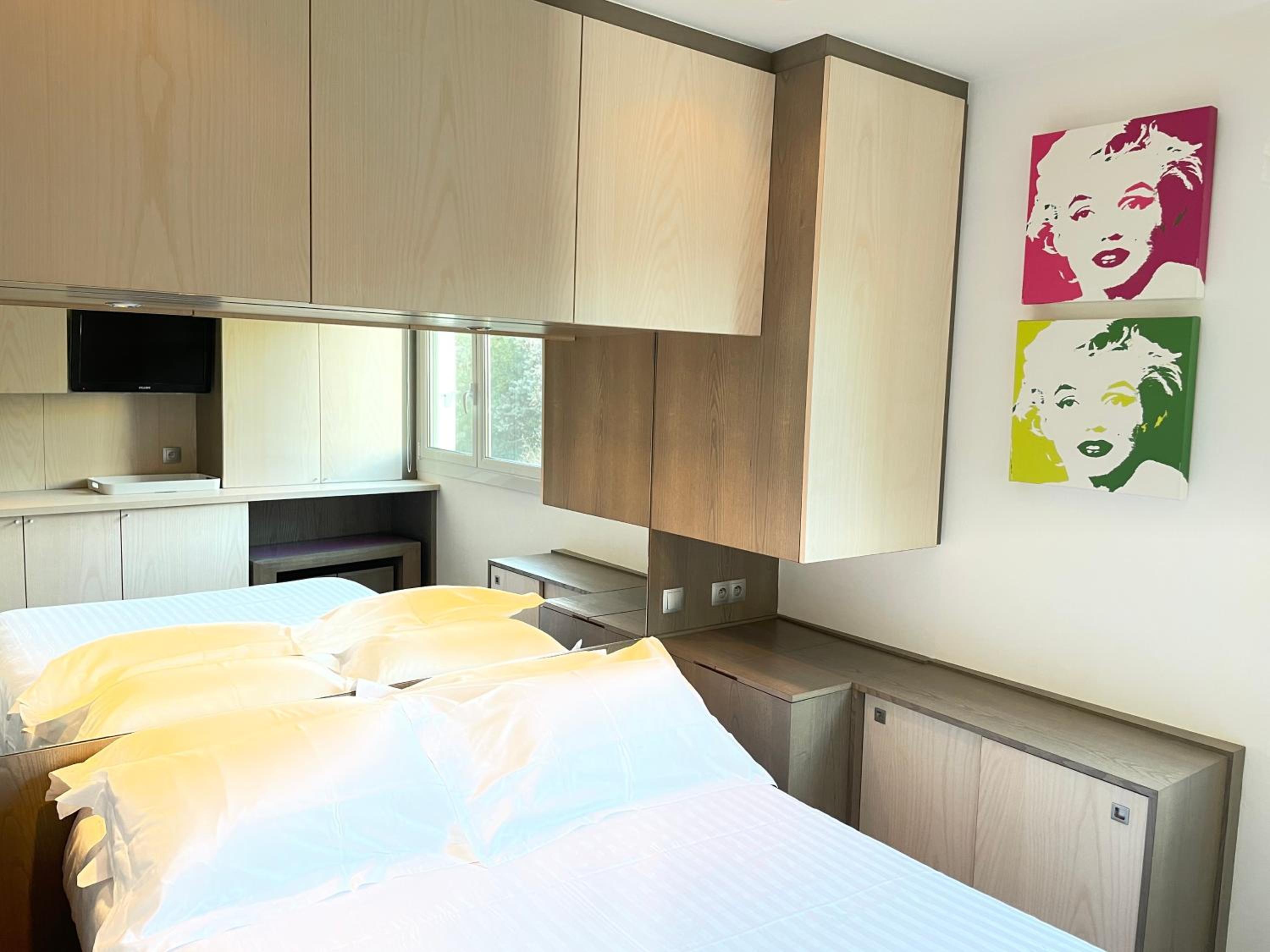 Chambre idéalement située à 50m de la Croisette photo 2