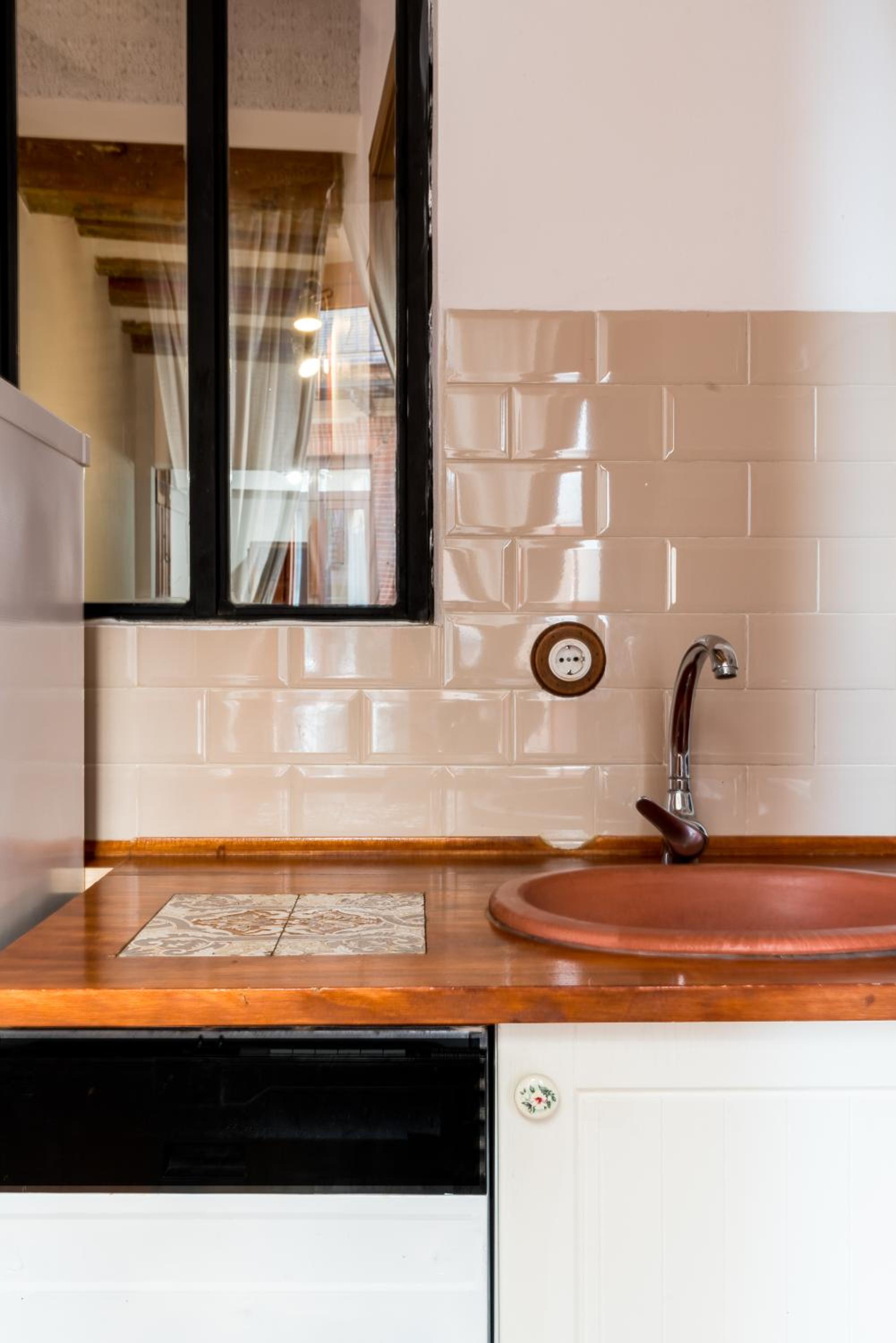Alameda Suites Apartments