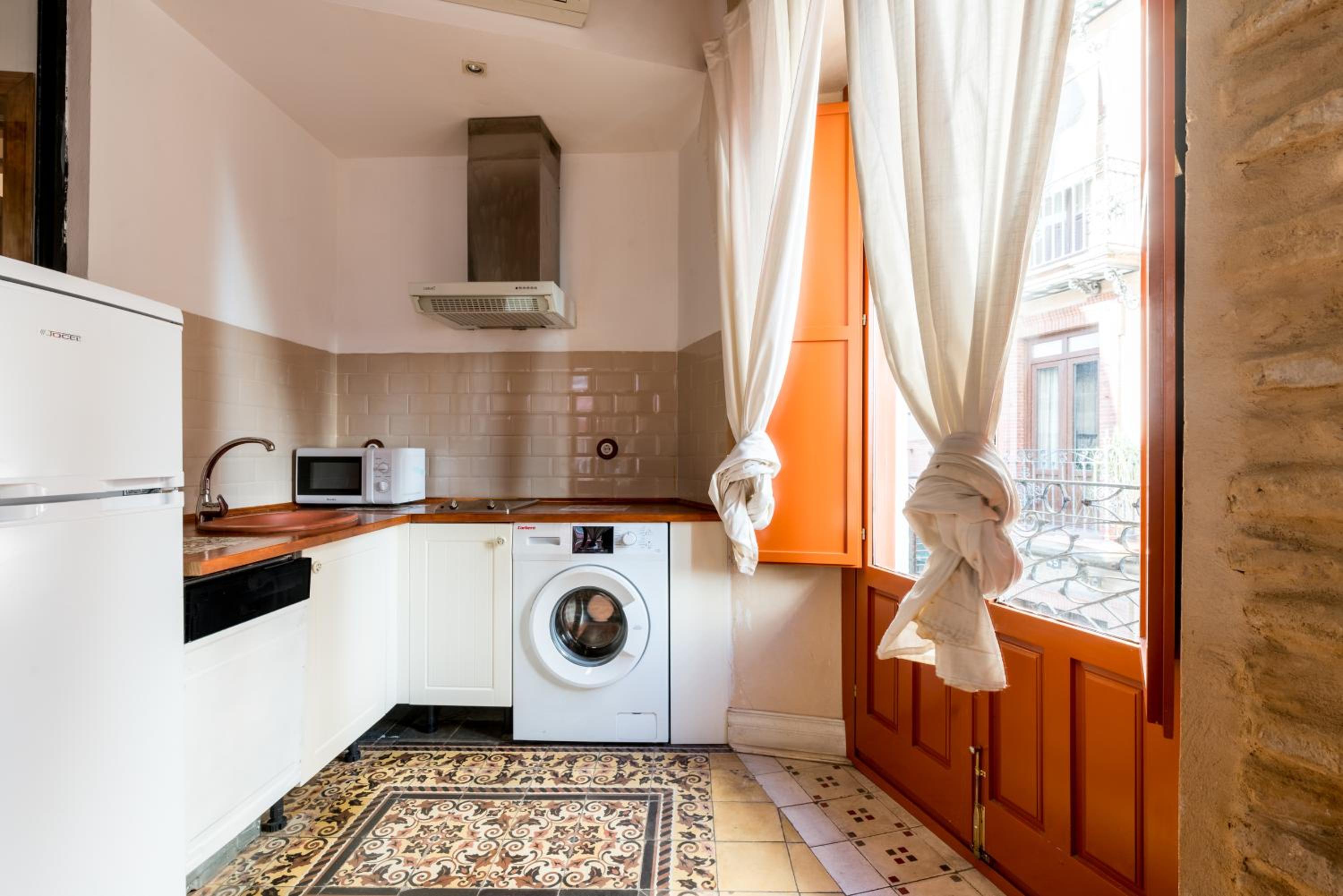 Alameda Suites Apartments