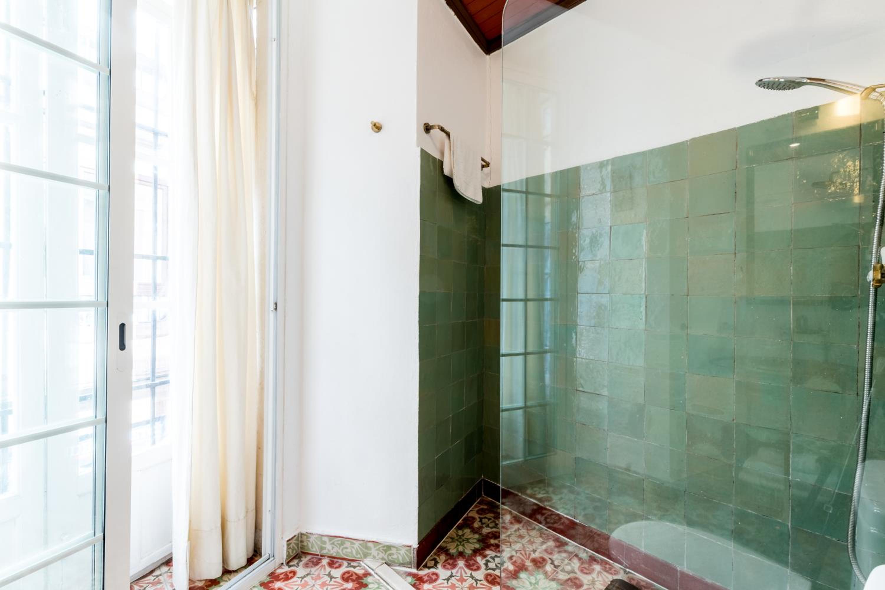 Alameda Suites Apartments