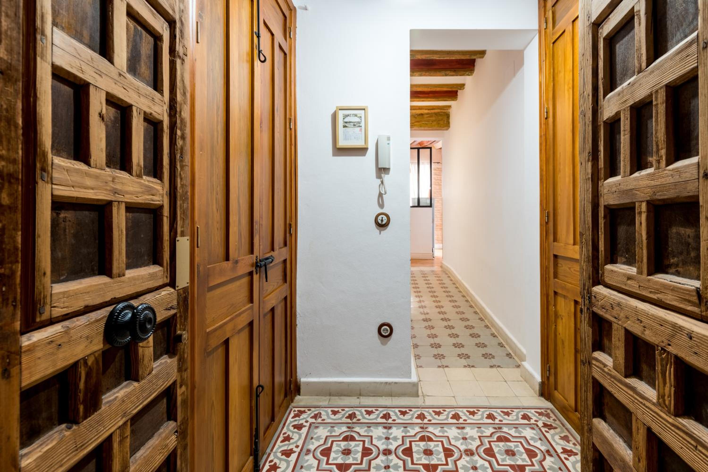 Alameda Suites Apartments