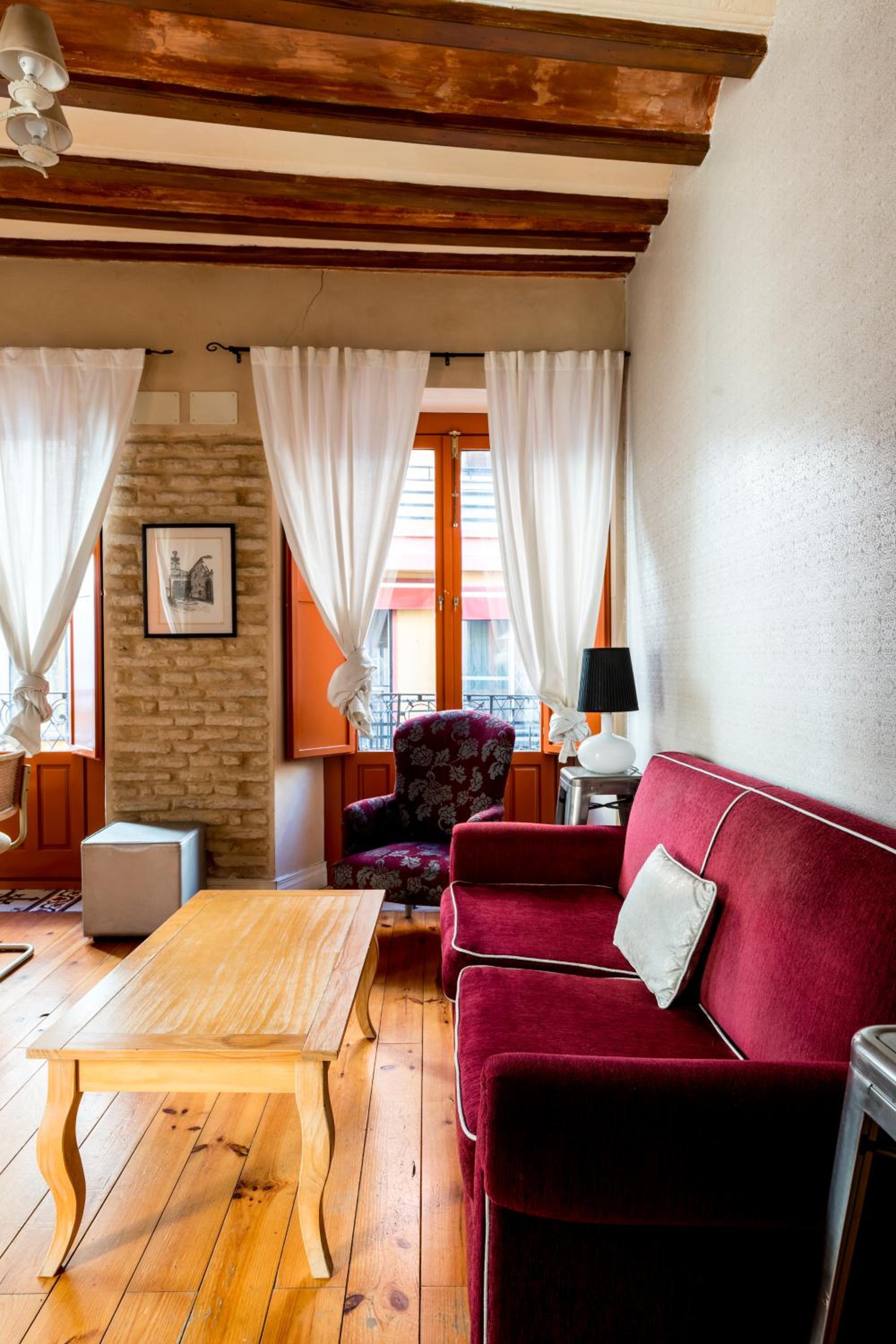 Alameda Suites Apartments