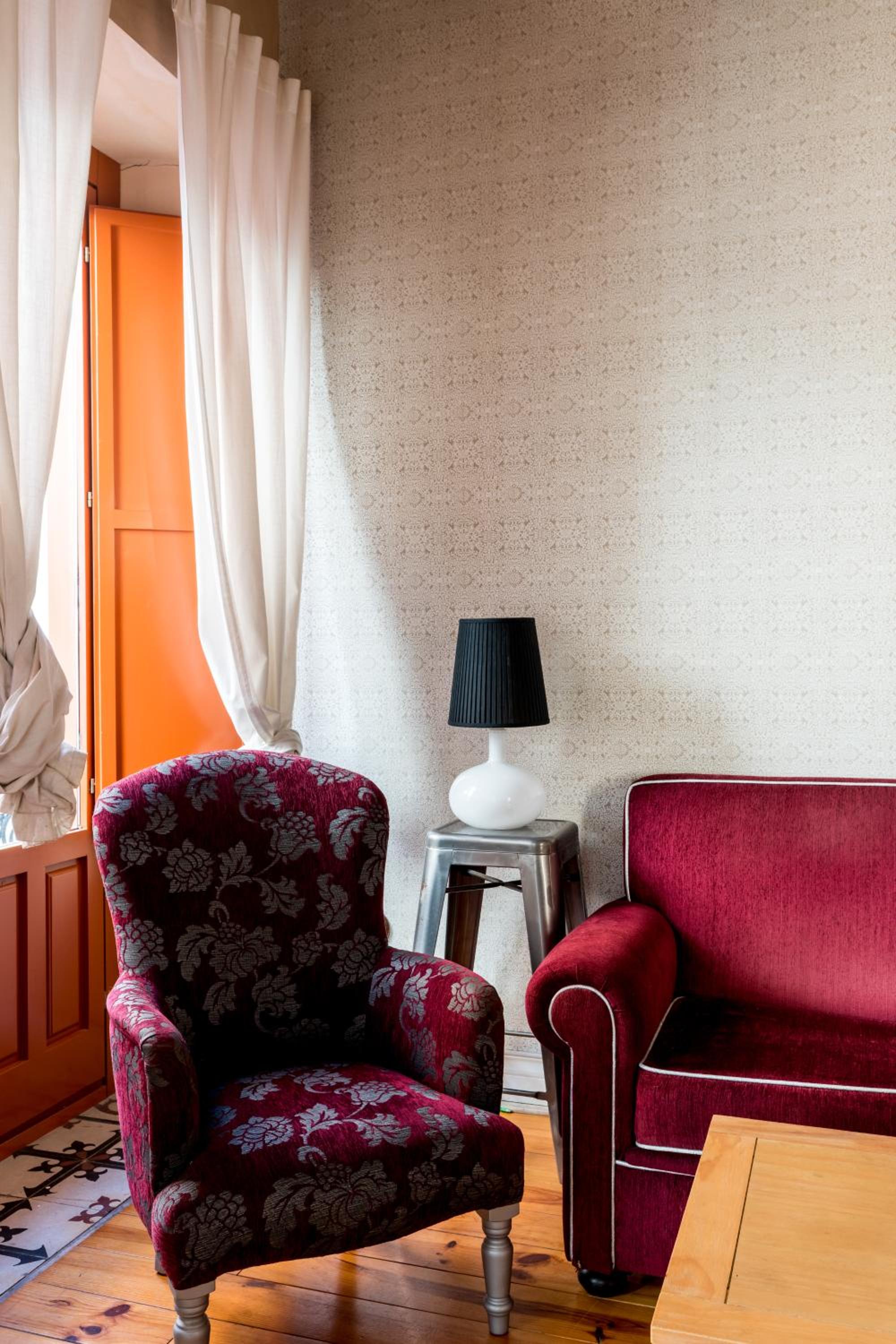 Alameda Suites Apartments