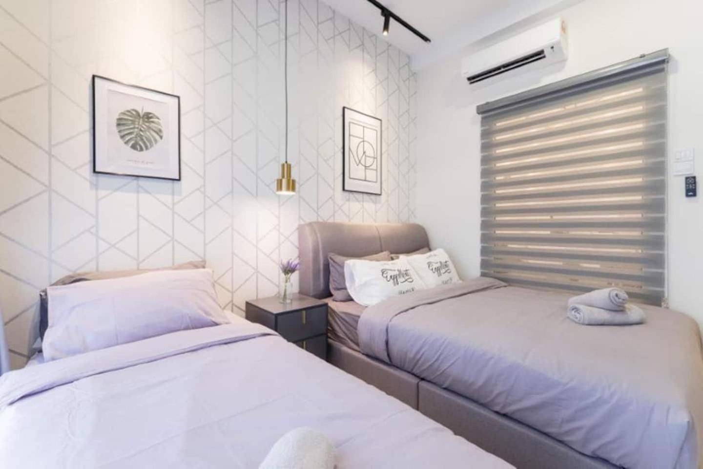 Arte Mont Kiara 3pax Jacuzzi Pool Gym near MITEC Matrade