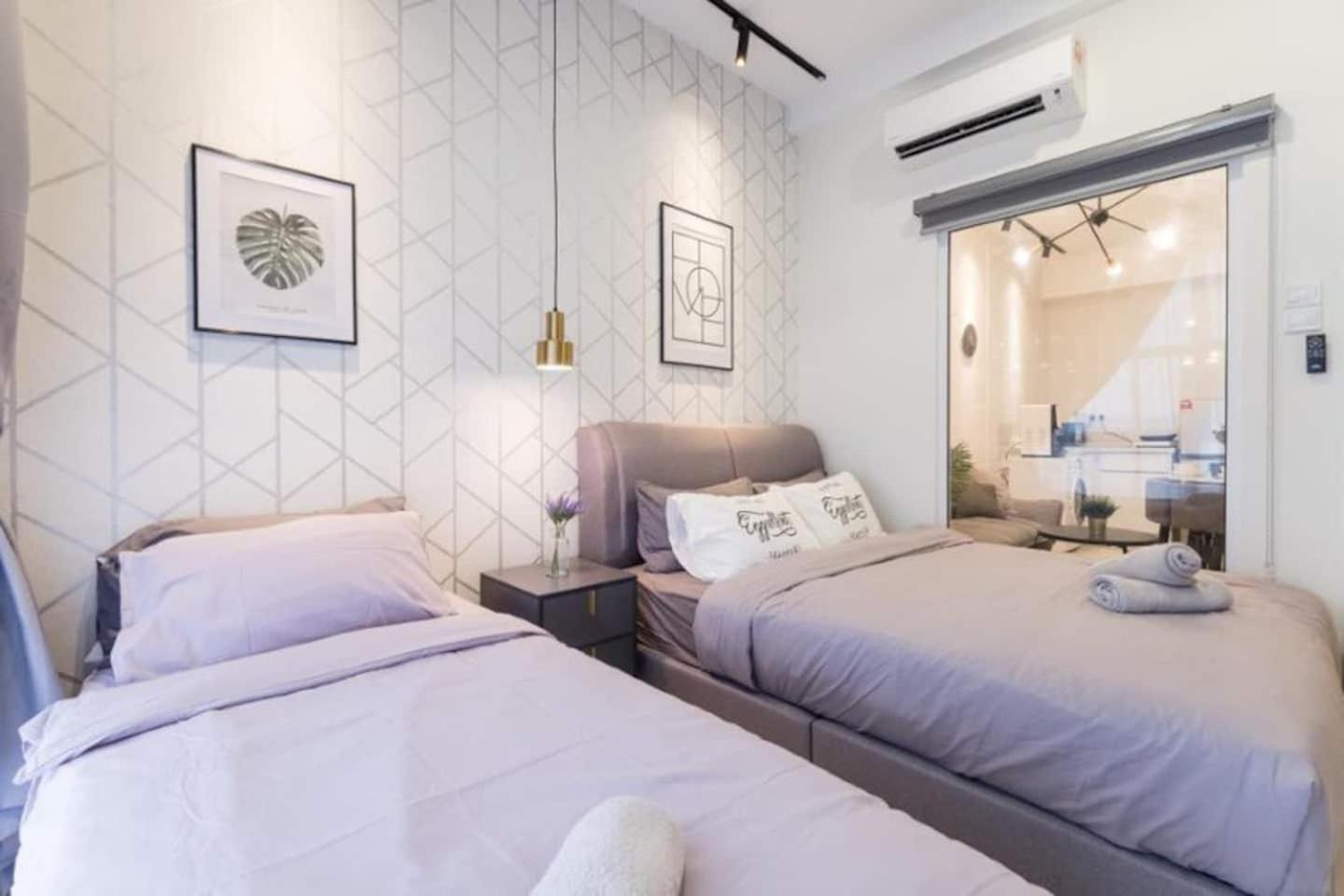 Arte Mont Kiara 3pax Jacuzzi Pool Gym near MITEC Matrade