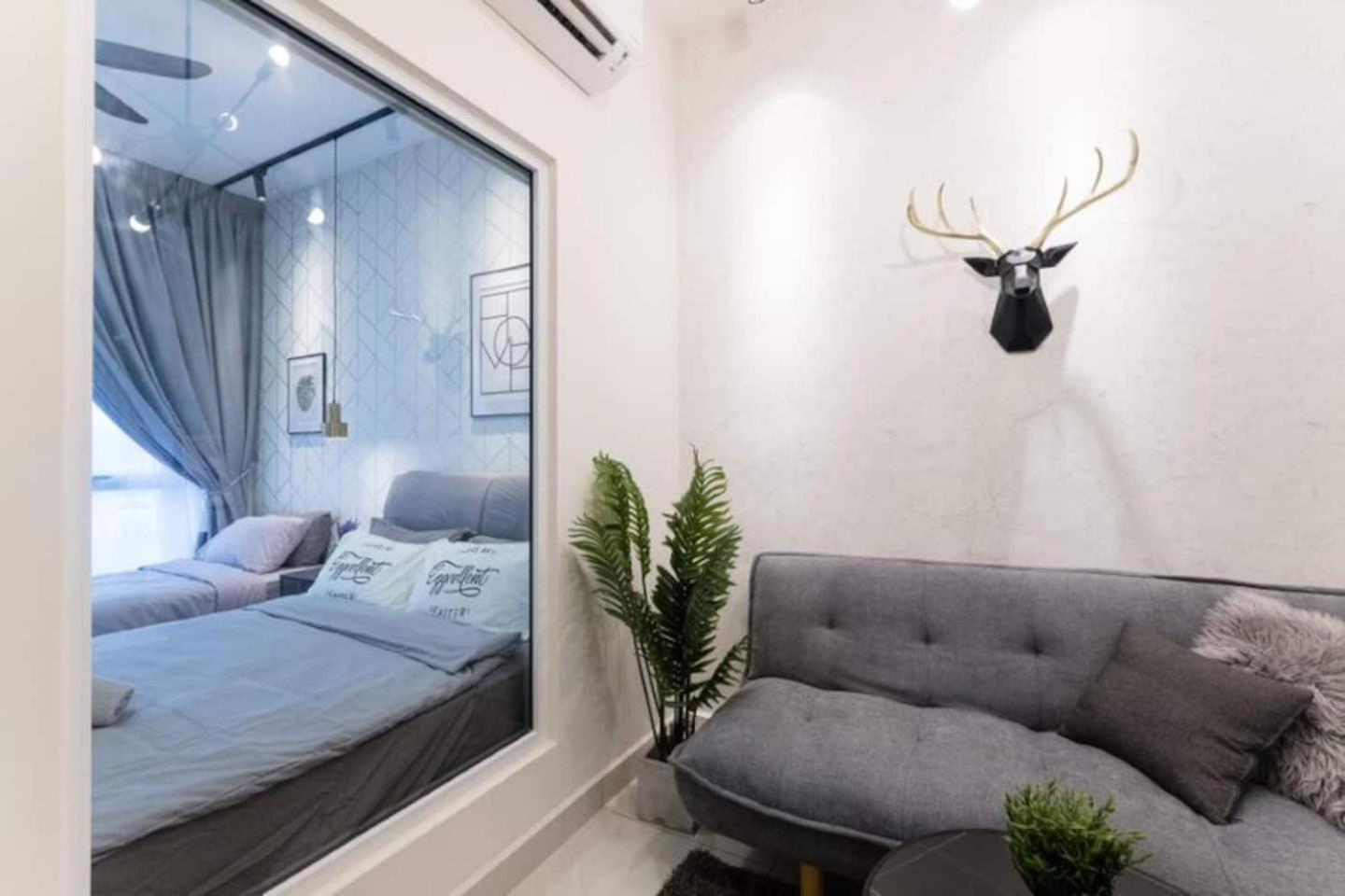 Arte Mont Kiara 3pax Jacuzzi Pool Gym near MITEC Matrade
