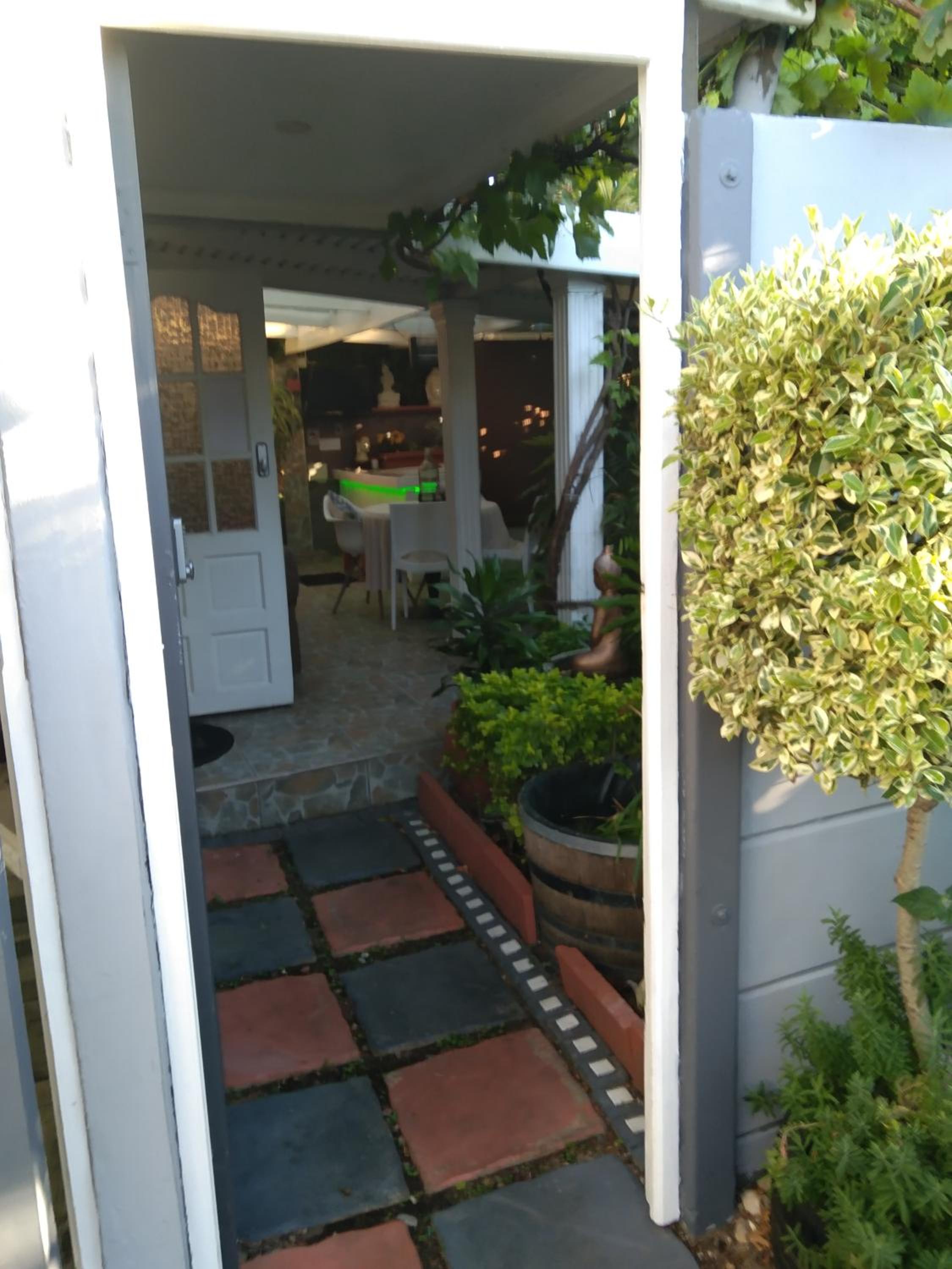Mitchell's Guesthouse