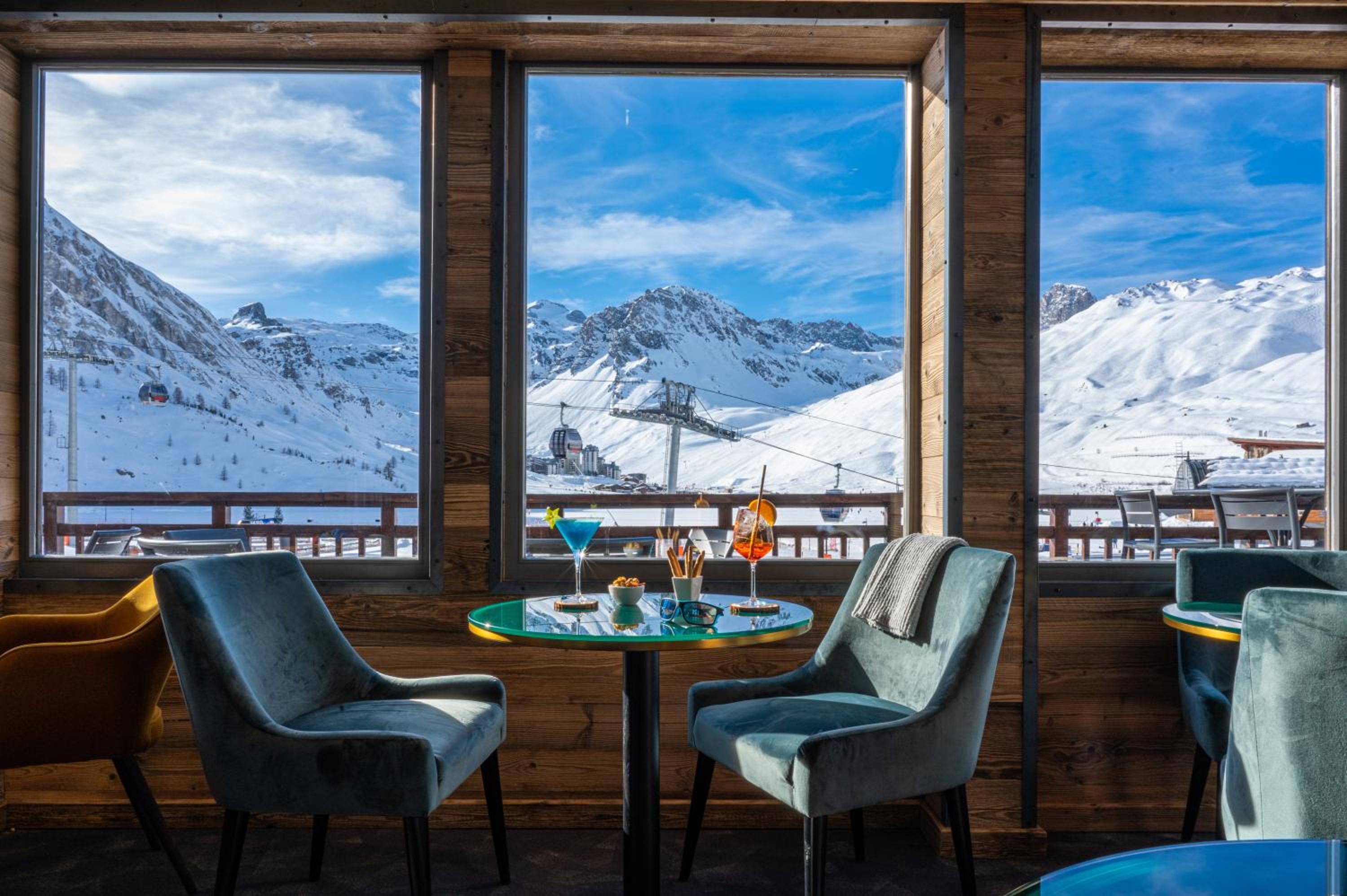 restaurant