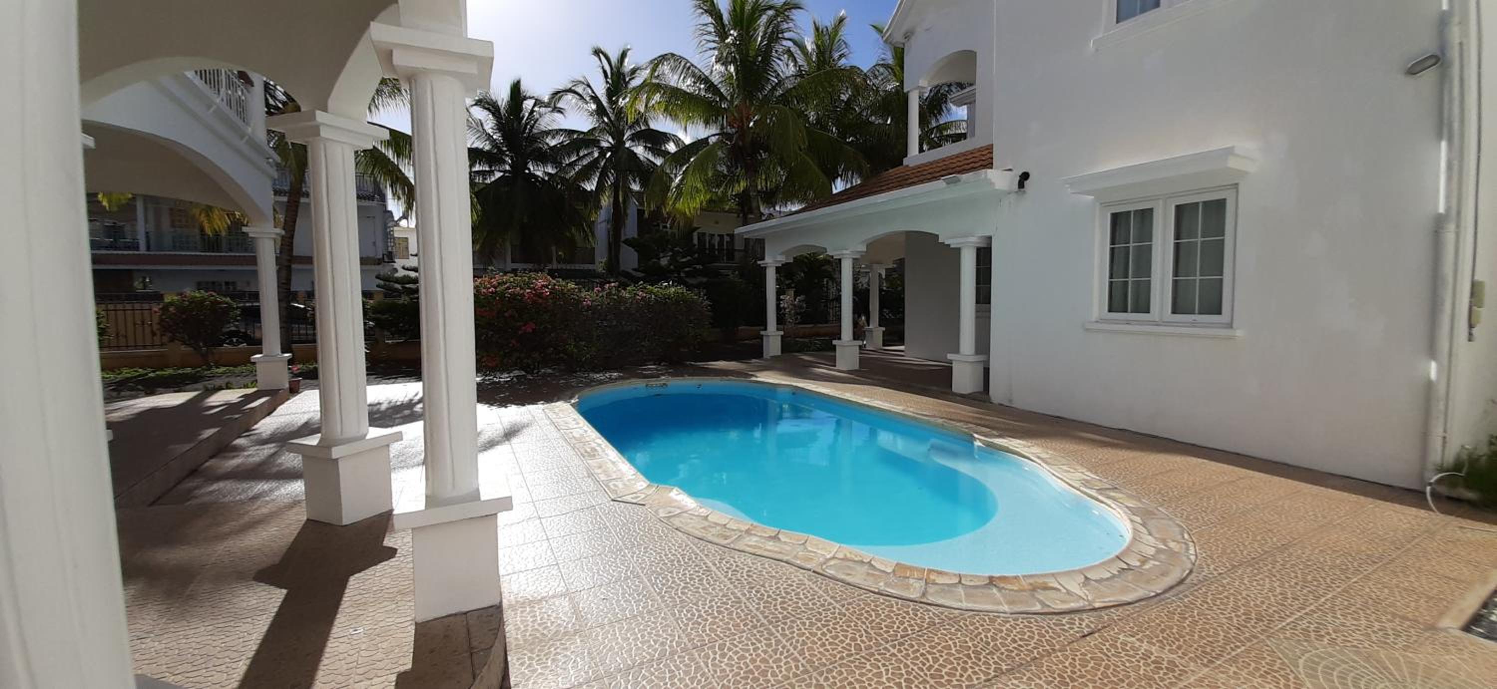 Villa Le rêve d'or à 150m de la plage view 4
