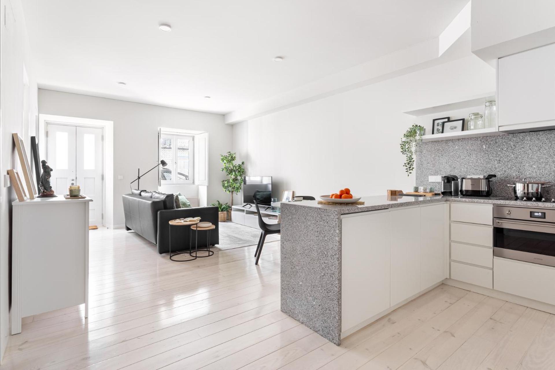 GuestReady - Bold apartment near Jardim da Estrela view 2