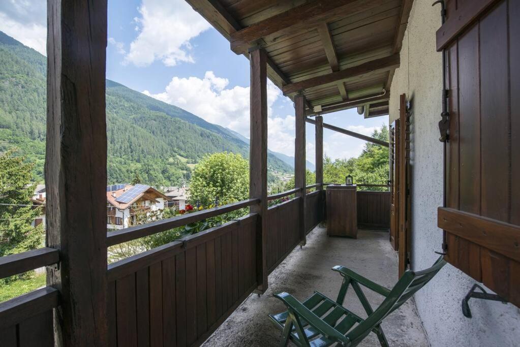 Comfort Apartment Dimaro by Varental view 2