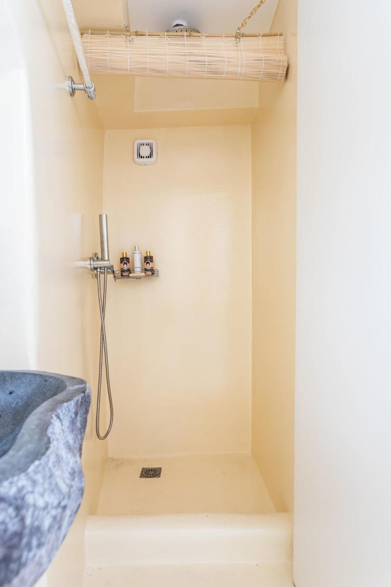 aníko suites Chora