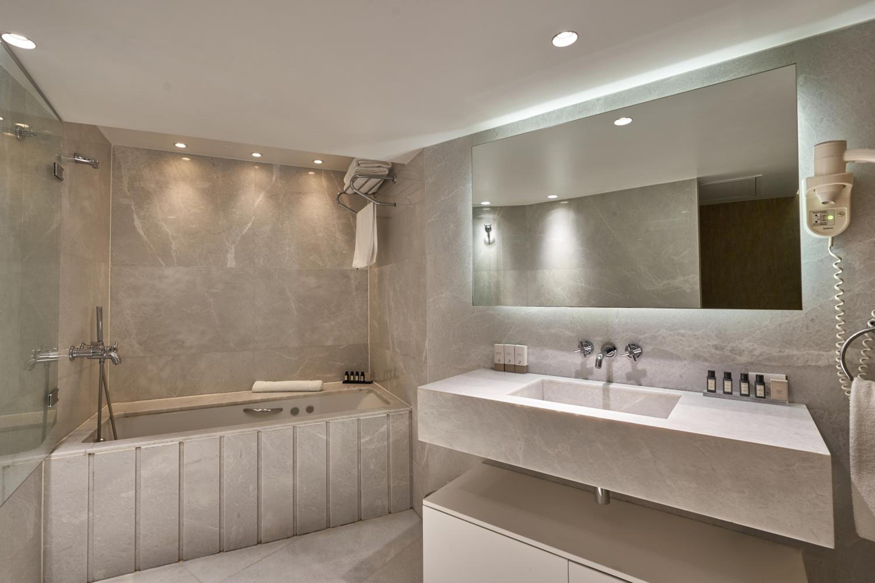 The Marmara Pera - Image 43