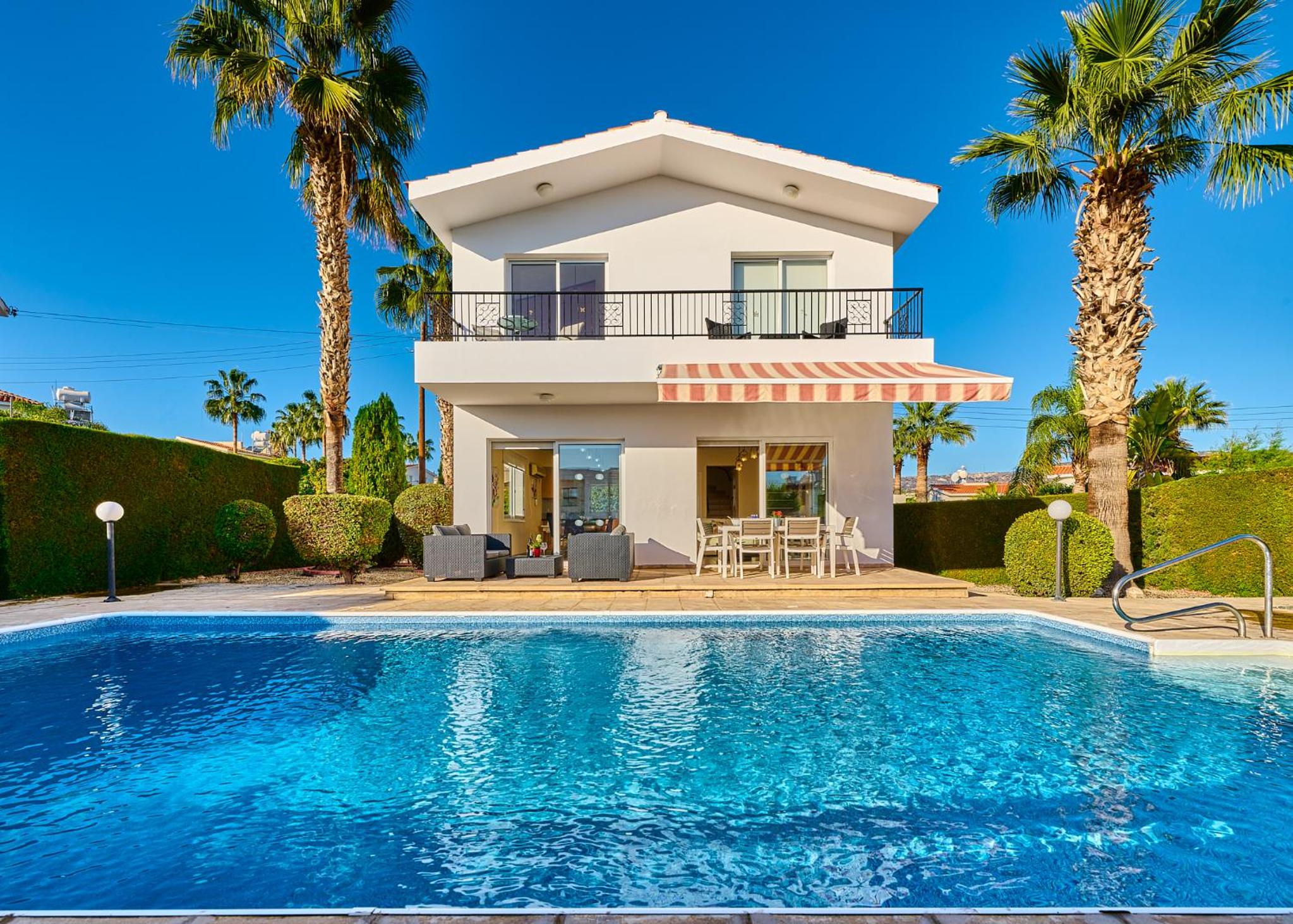 Villa Roker by Ezoria Villas